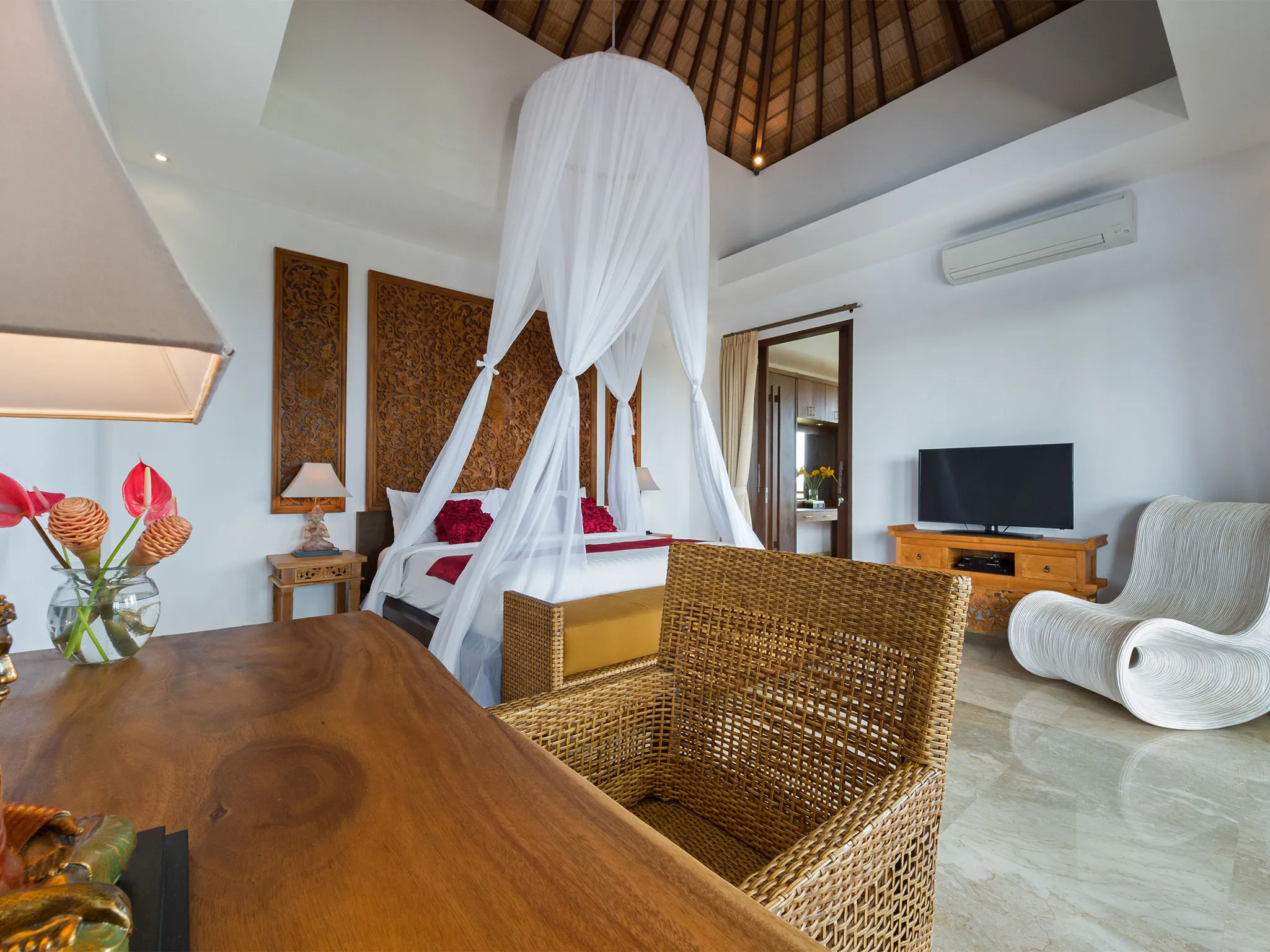 Villa Luwih - Groundfloor bedroom two