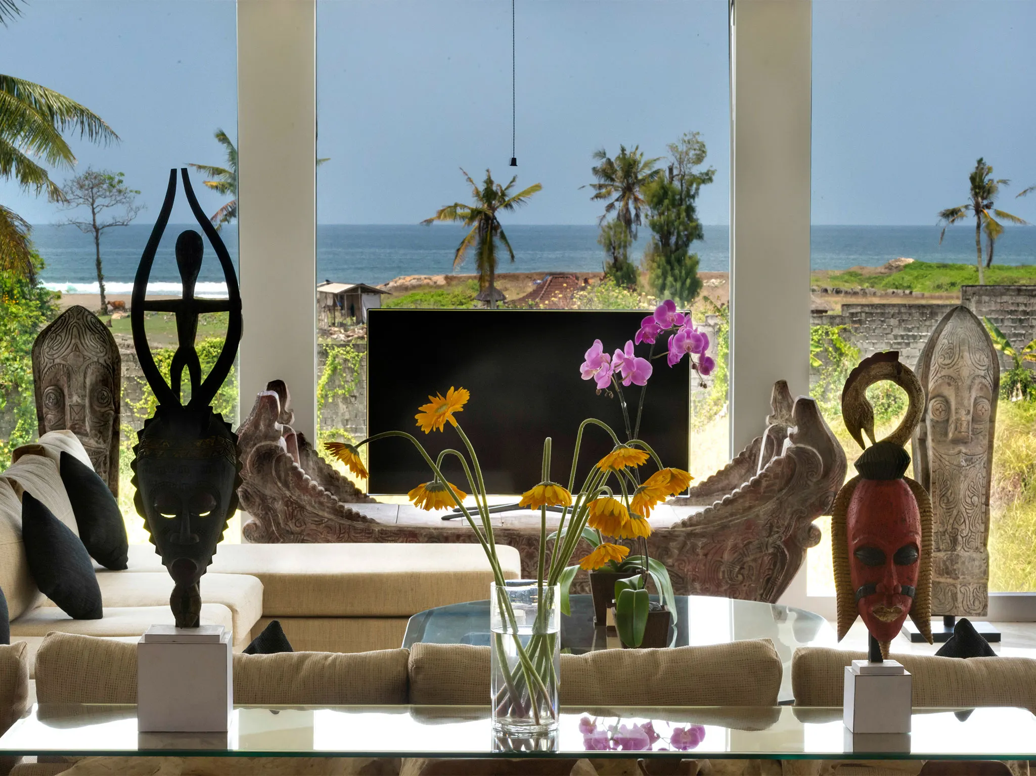 Villa Luwih - Beachfront
