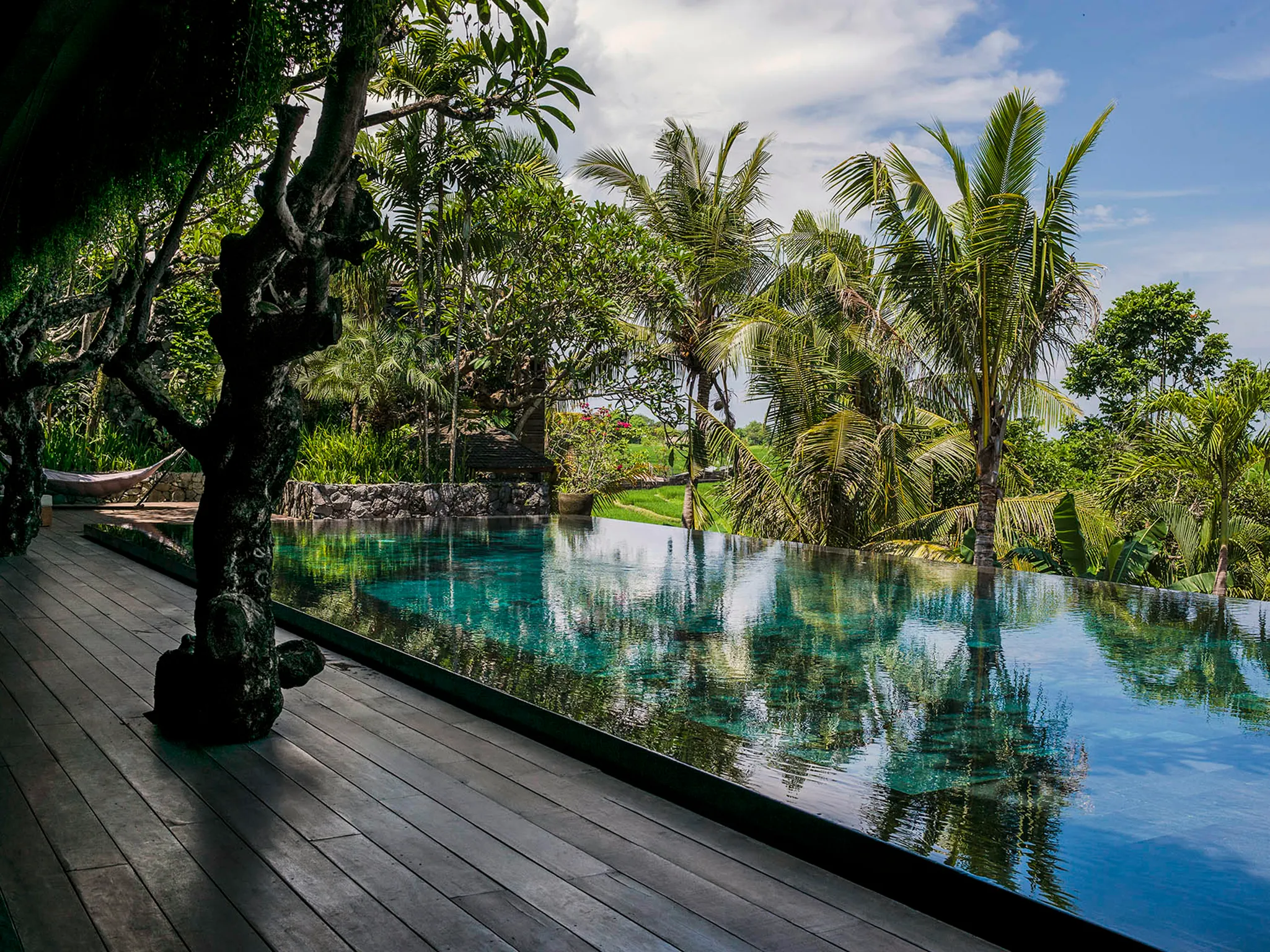 Villa Mana - Poolside
