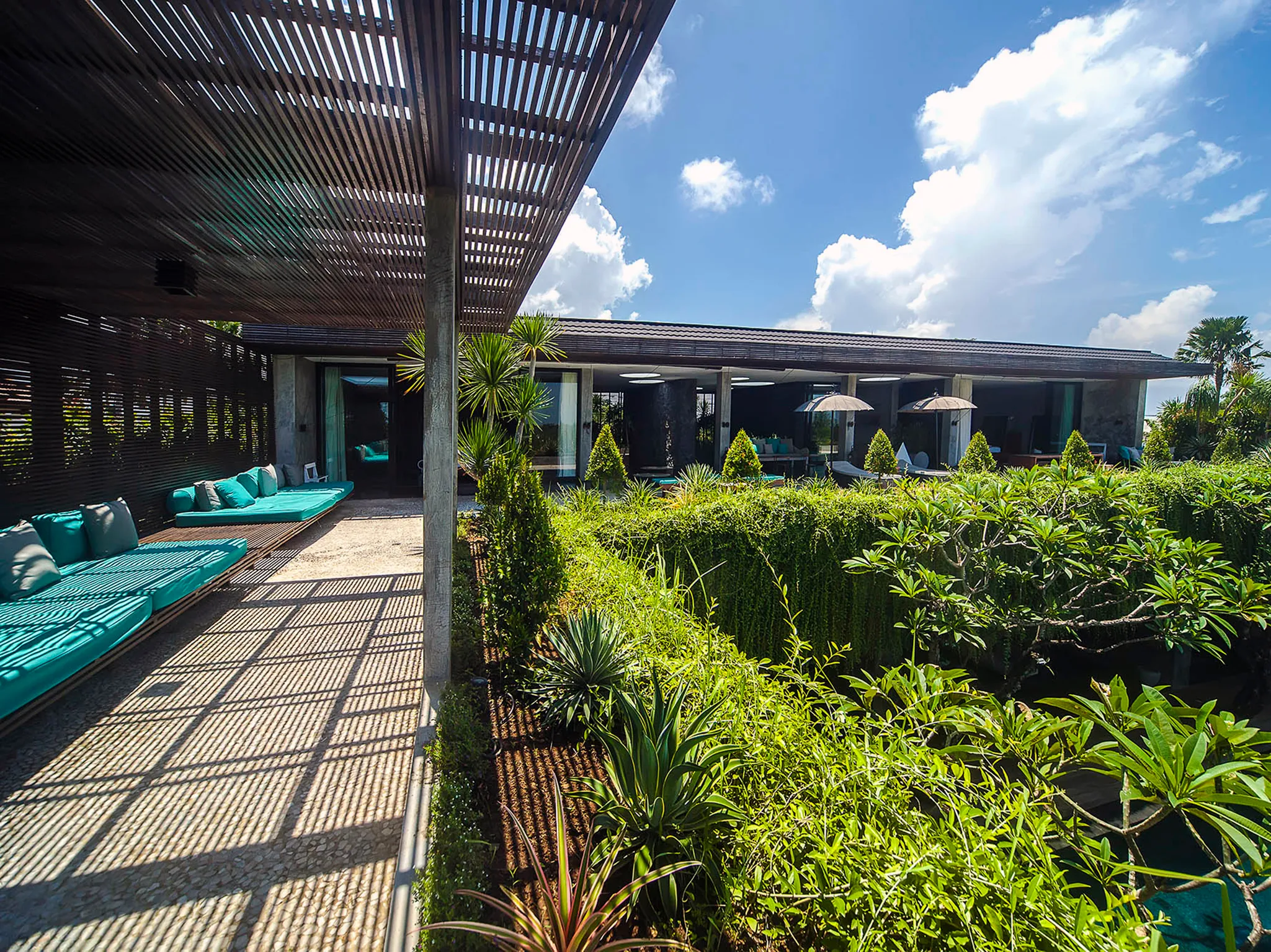 Villa Mana - Upstairs terrace