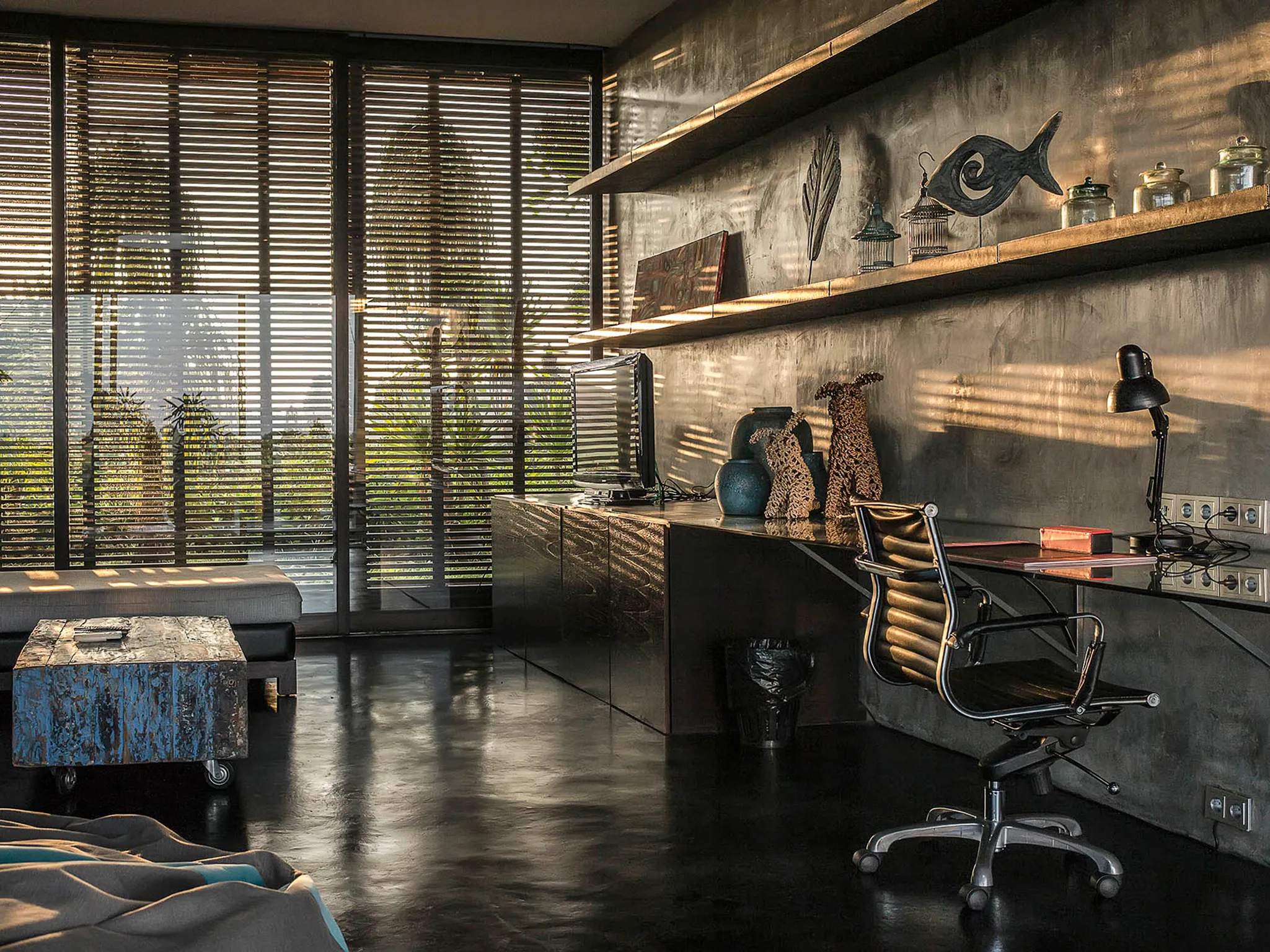 Villa Mana - Office features