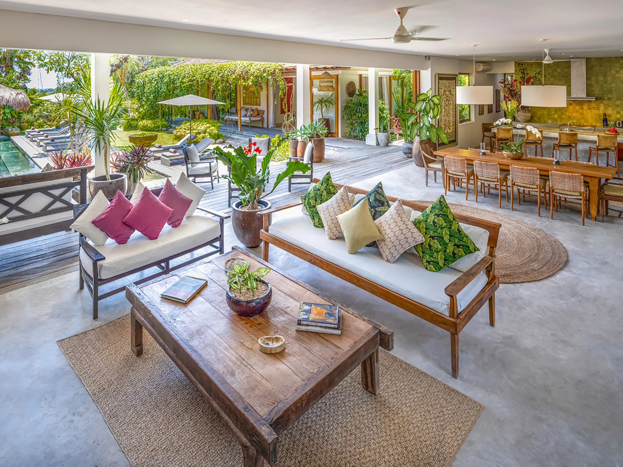 Villa Mandalay Dua - Elegant space