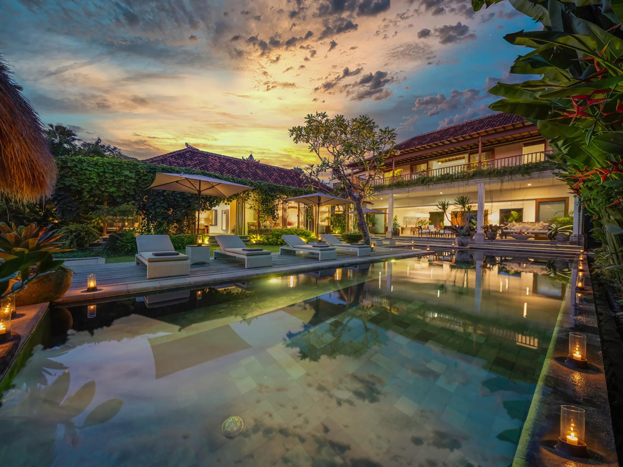 Villa Mandalay Dua - Villa at sunset