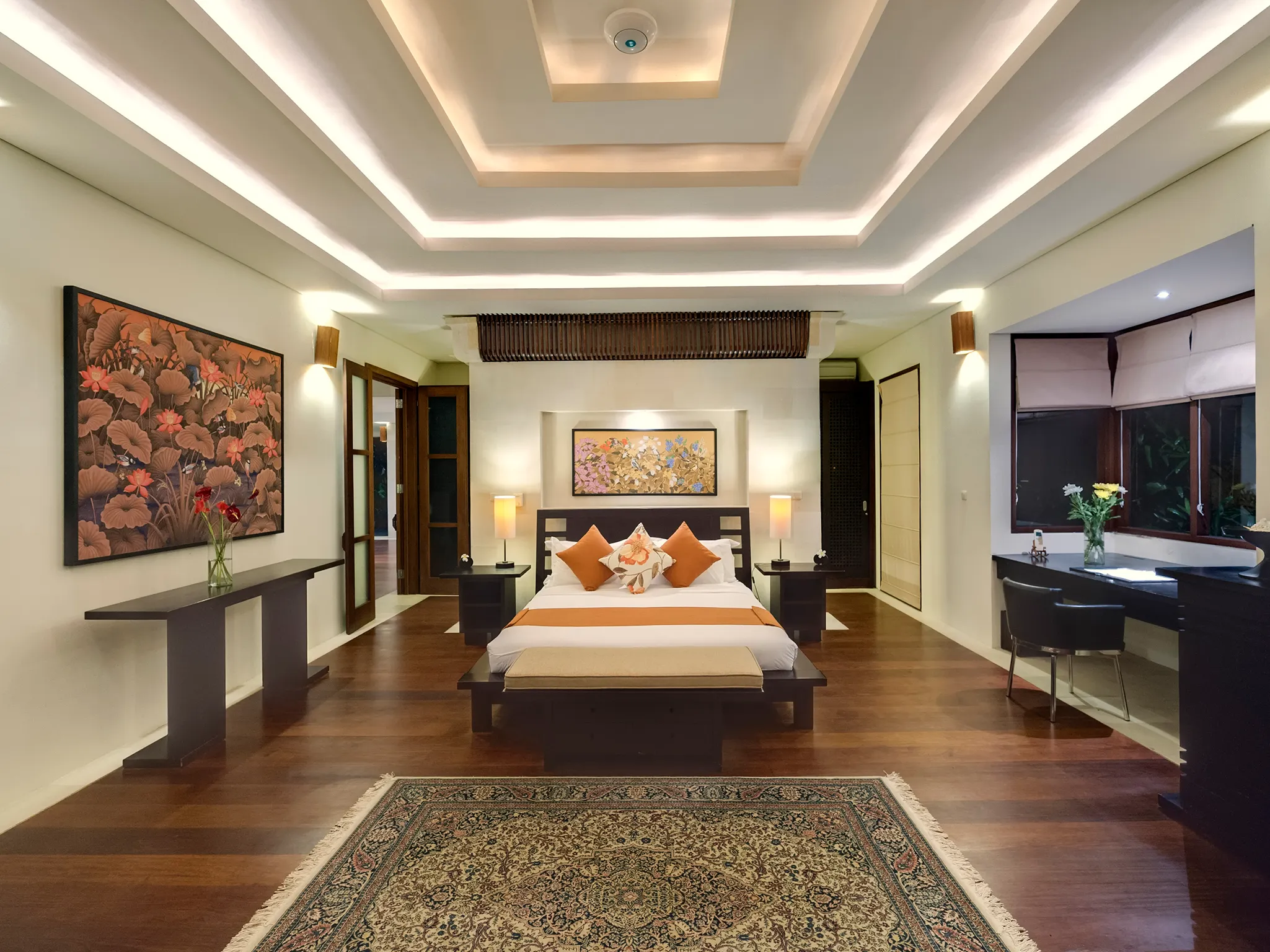 Villa Mandalay - Left side master bedroom