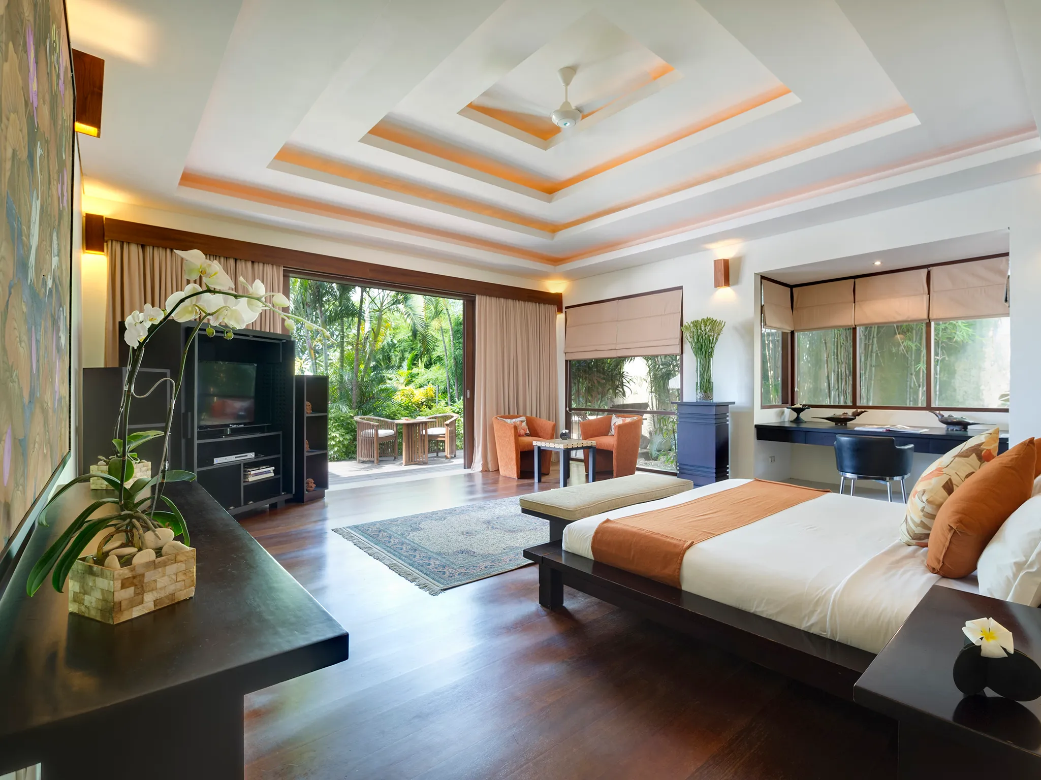 Villa Mandalay - Right side master bedroom