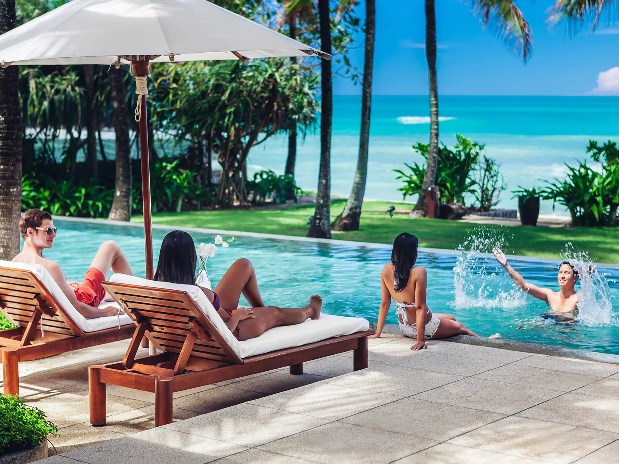 Villa Nandana - Splashing good time