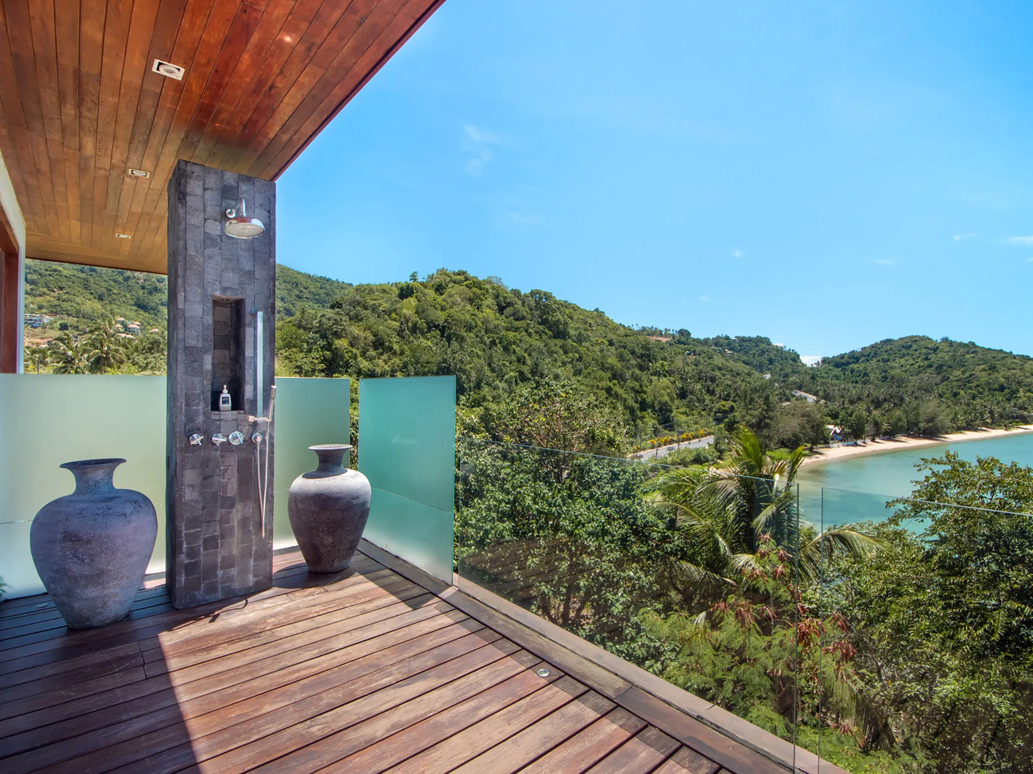 Villa Riva - Private outdoor shower