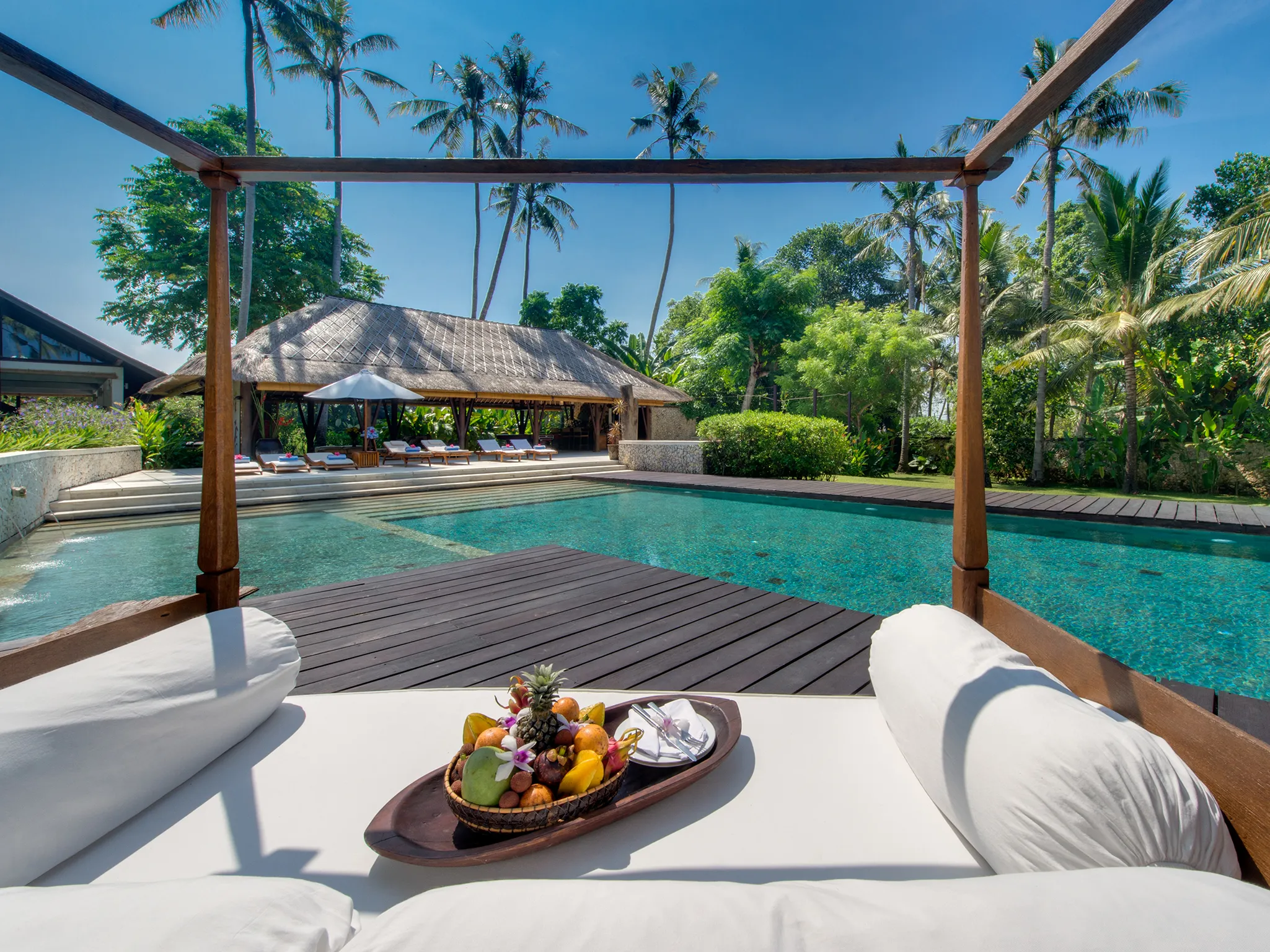 Villa Samadhana - Pool daybed
