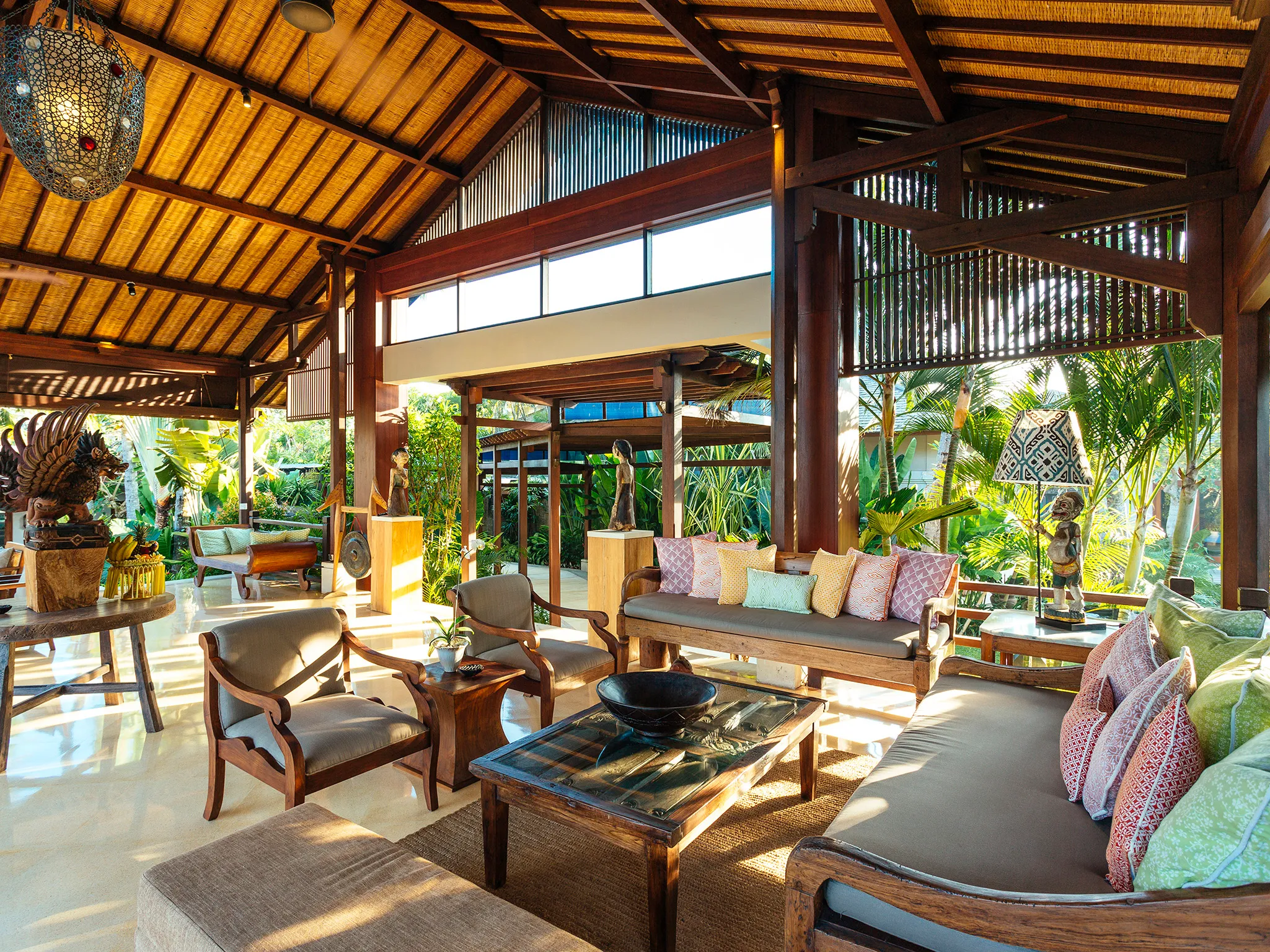 Villa Semarapura - Upstairs living room