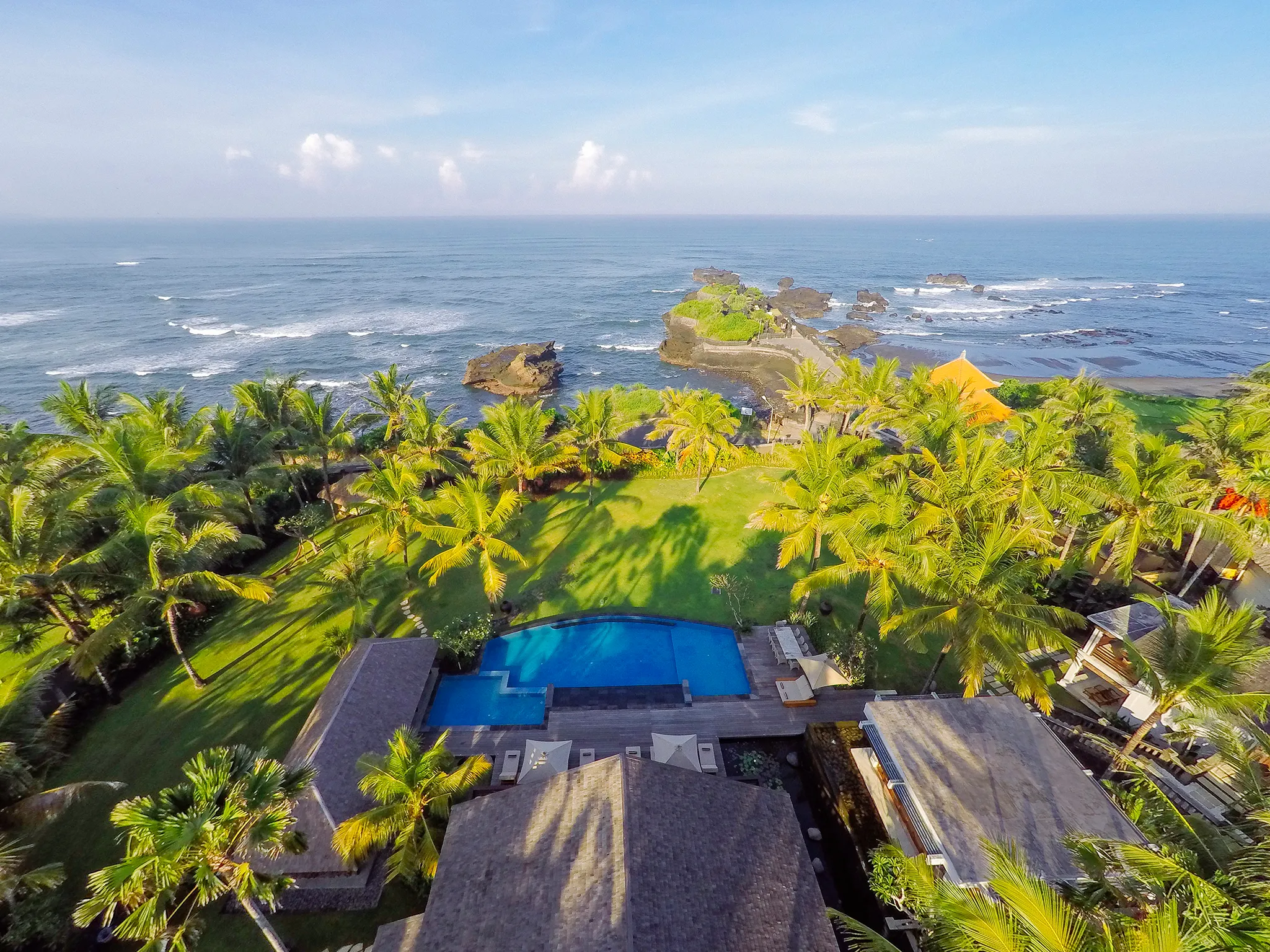 Villa Semarapura - Aerial - The villa, pool, gardens and sea