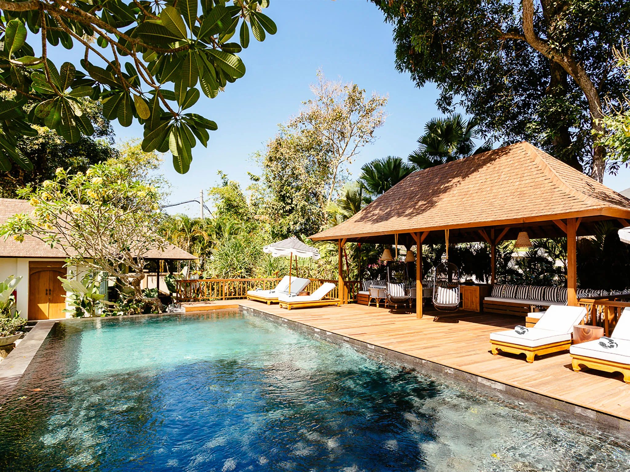 Villa Simona Oasis - Pool and deck
