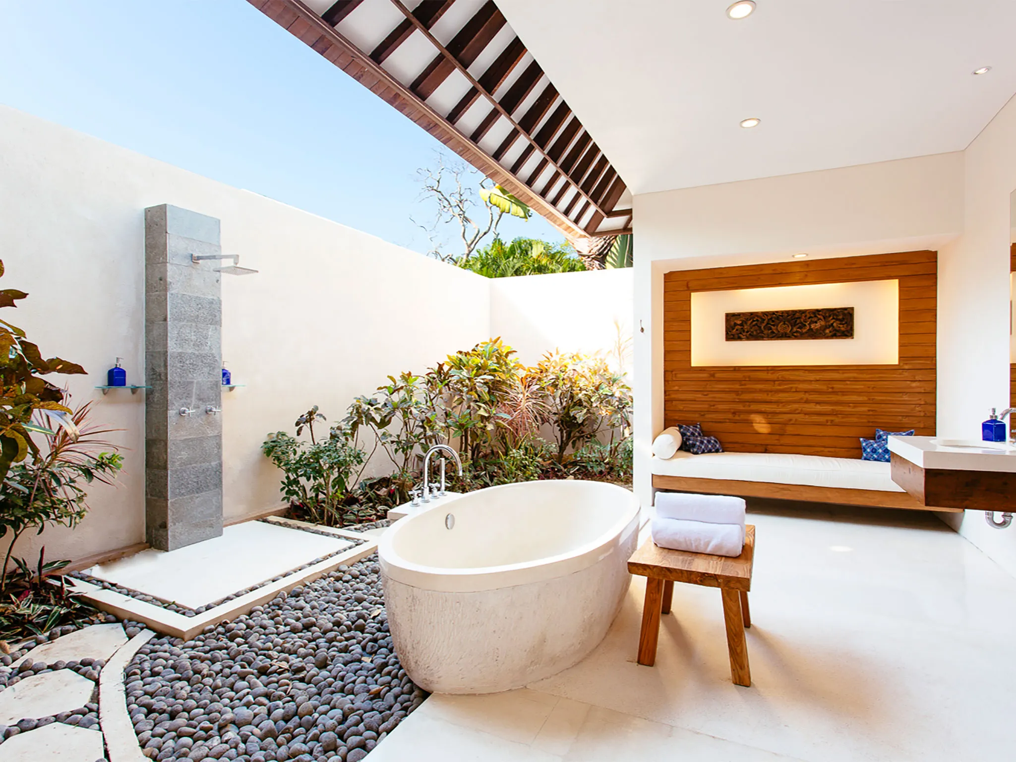 Villa Simona Oasis - Nakula bedroom ensuite