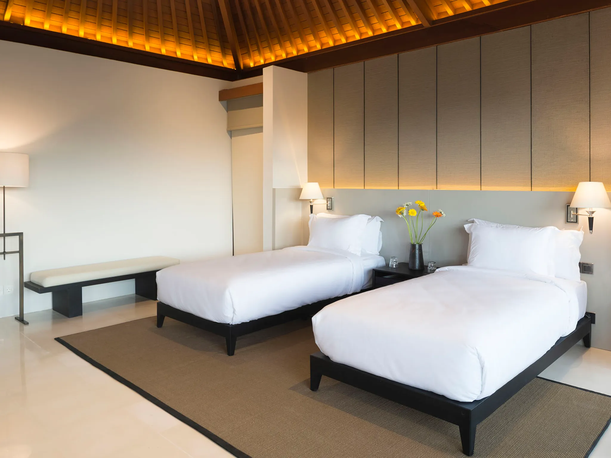 Sohamsa Estate - Villa Hamsa - Guest twin bedroom five