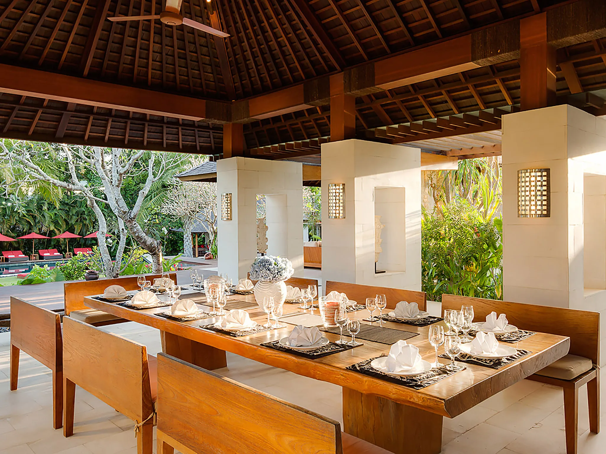The Beji - Dining room