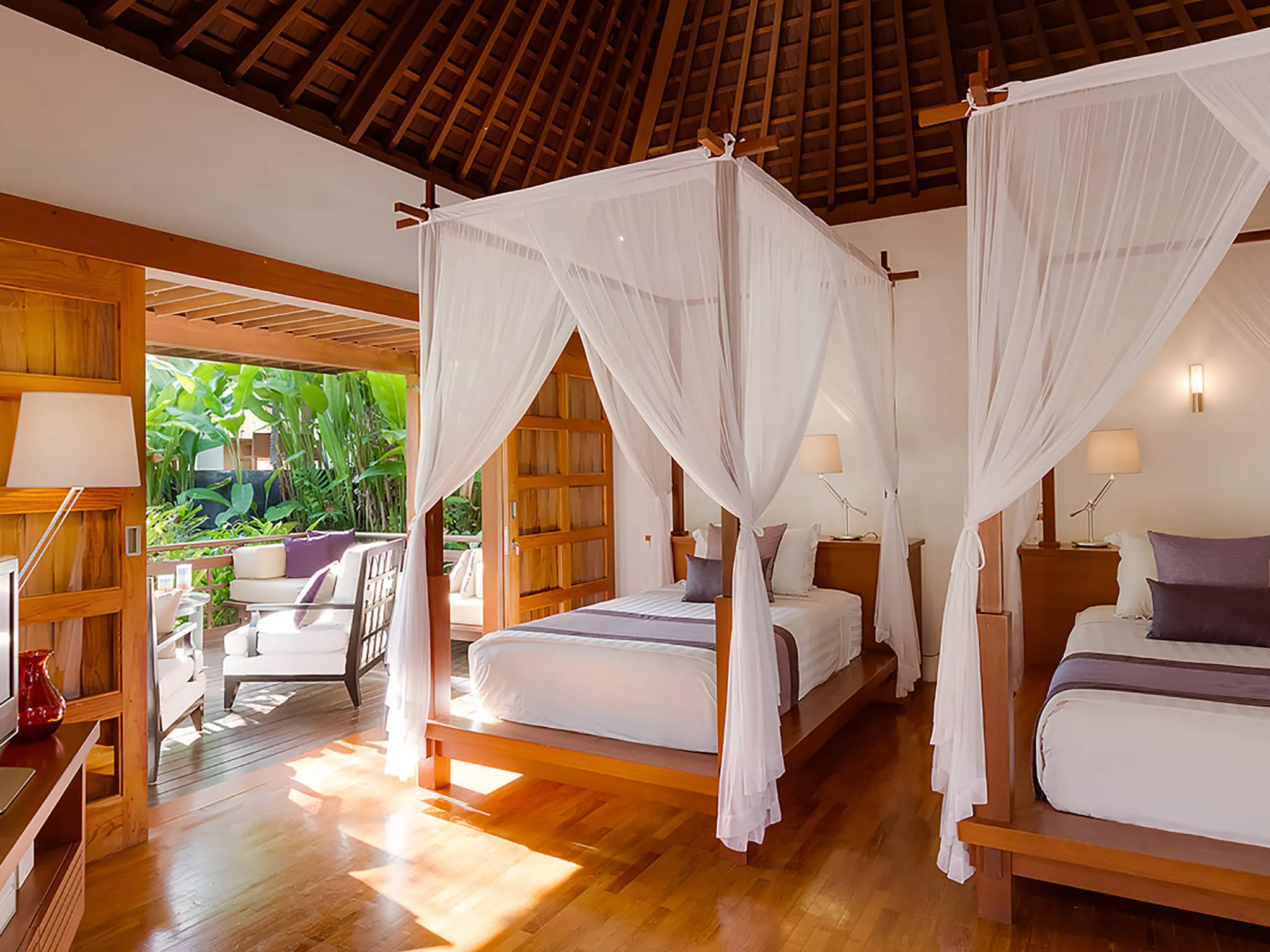 The Beji - Guests suite 5 twin beds