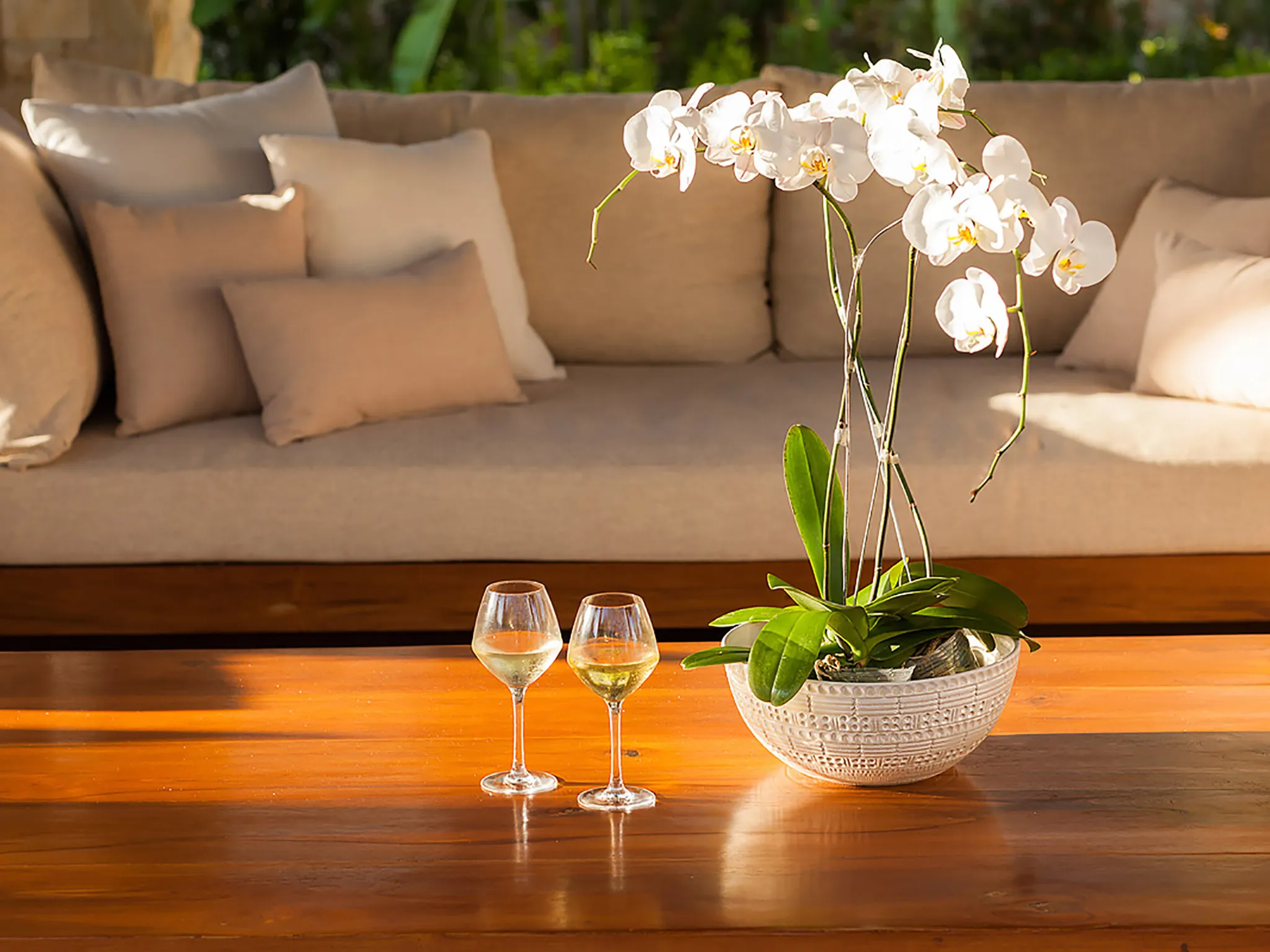 The Beji - Living area table