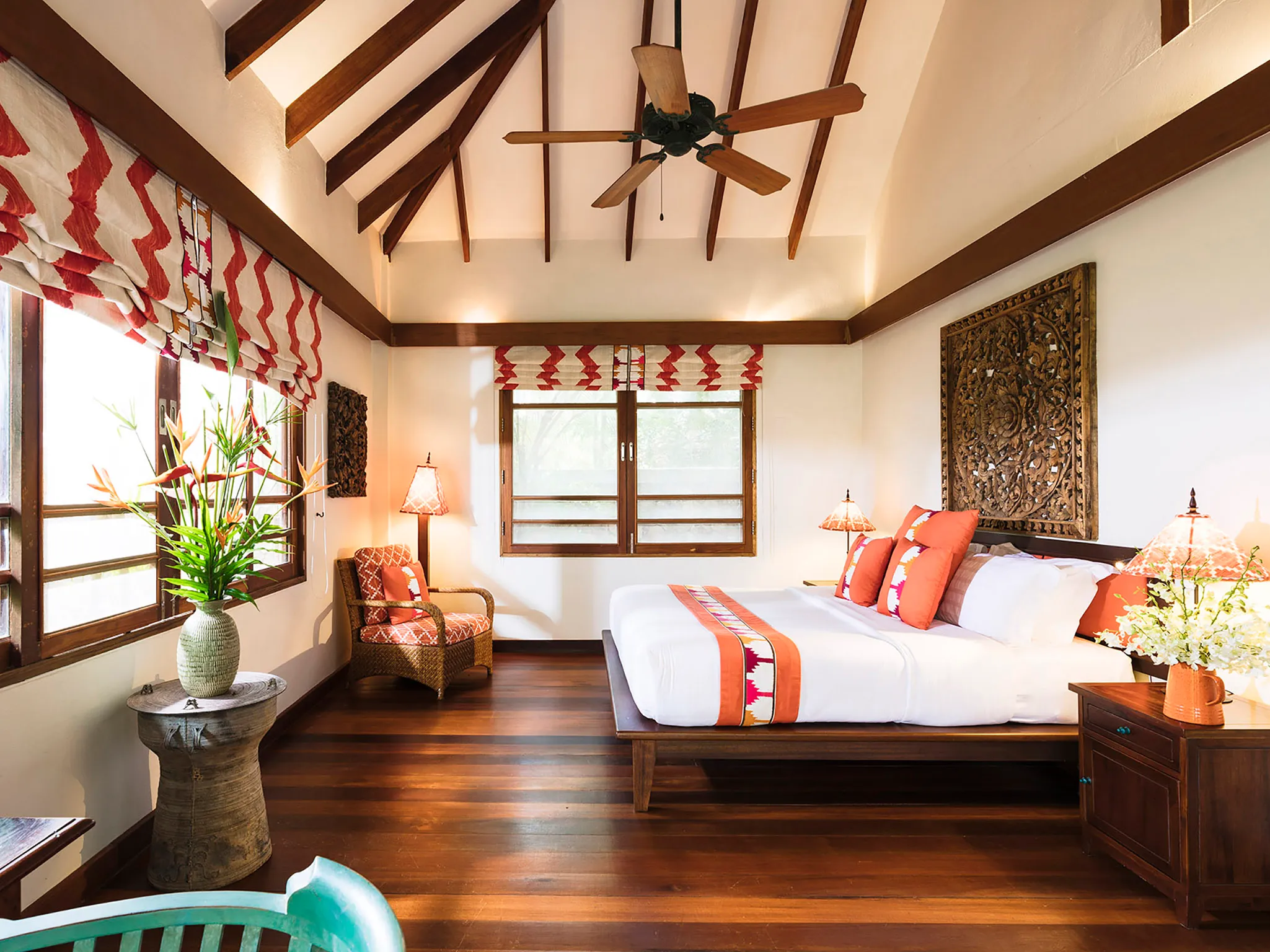 Waimarie - King guest room 1