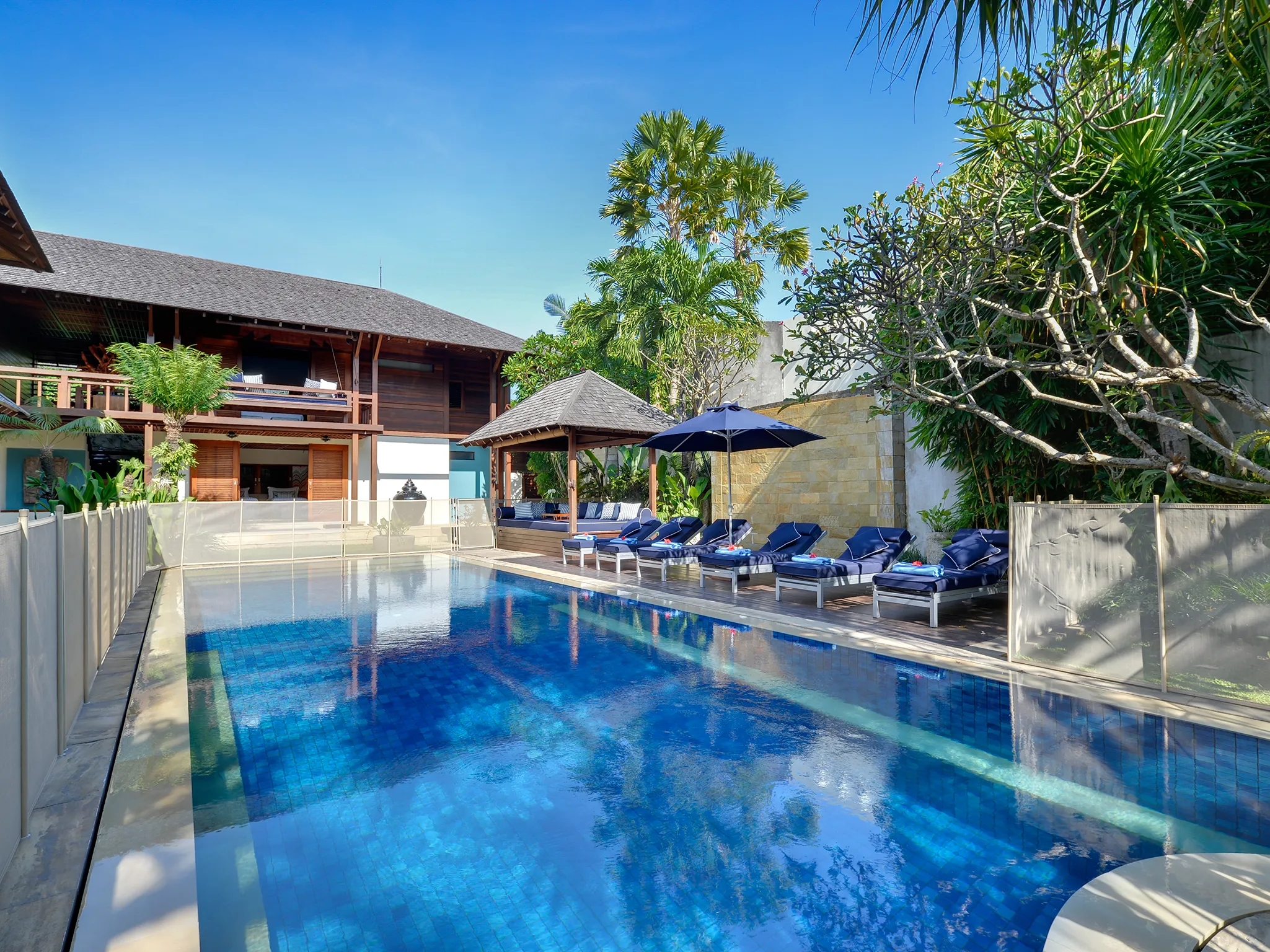 Villa Windu Sari - Pool fence for children's safety