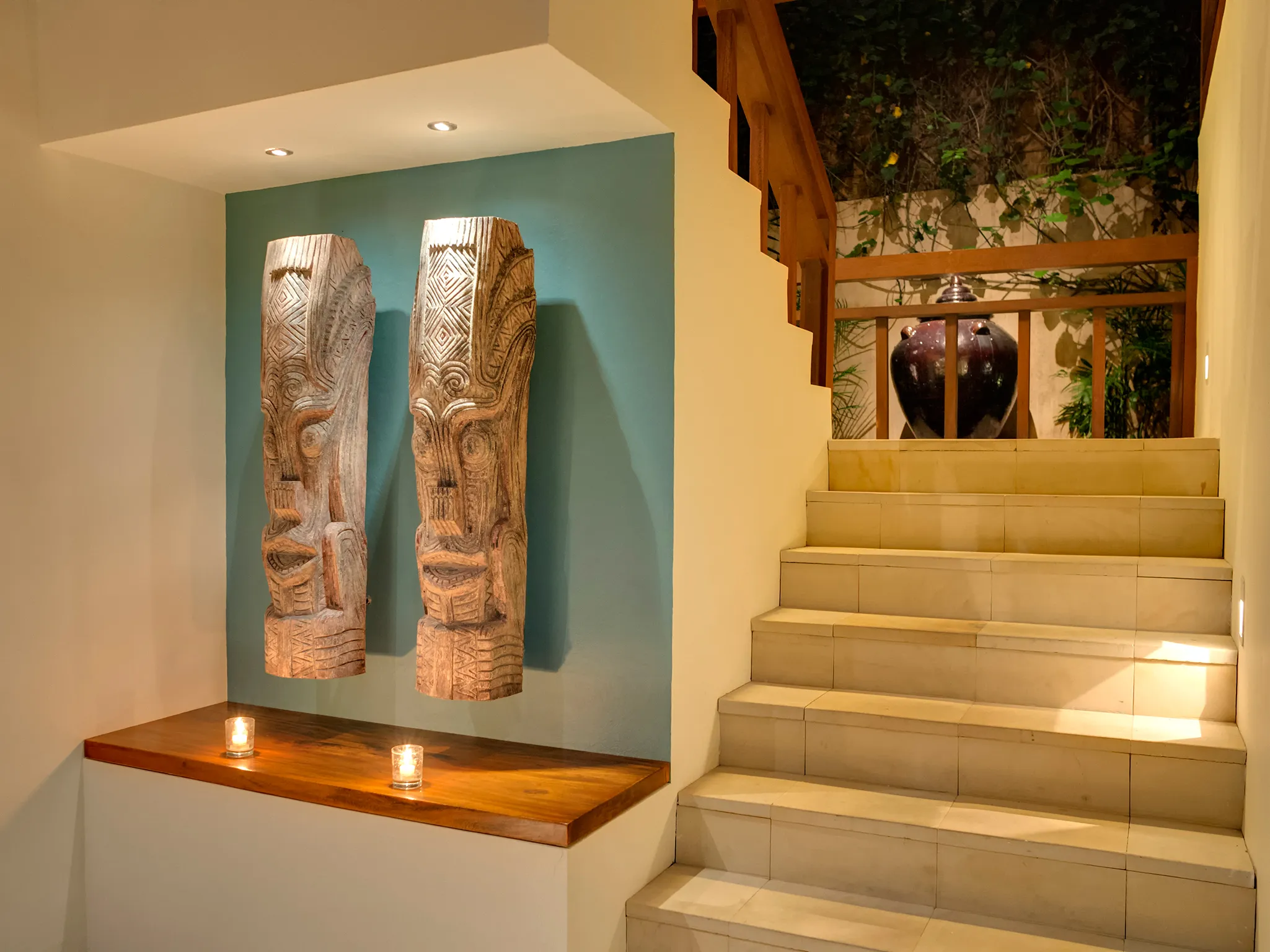 Villa Windu Sari - Sleeping pavilion staircase