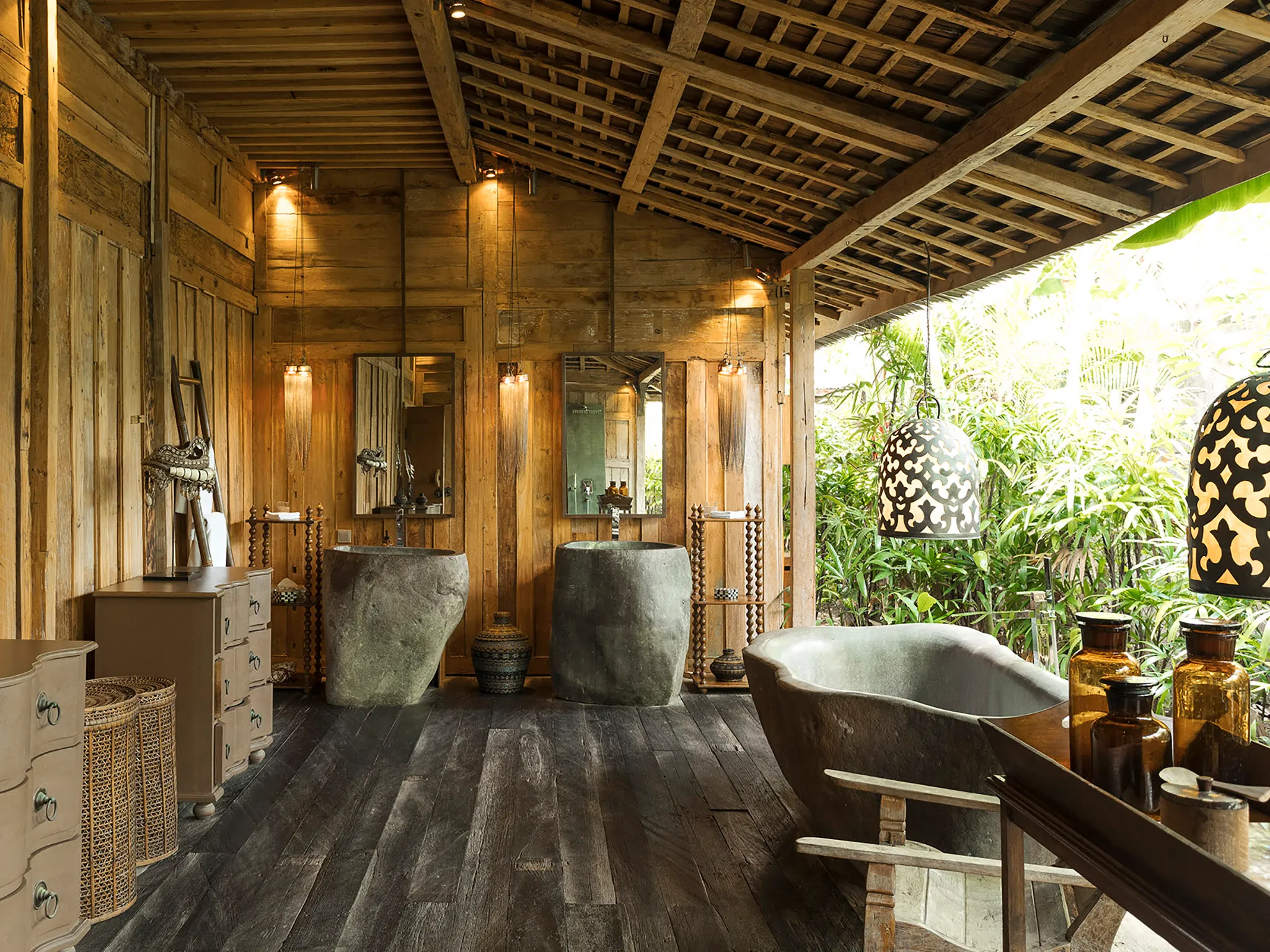 Villa Zelie - Master bathroom design