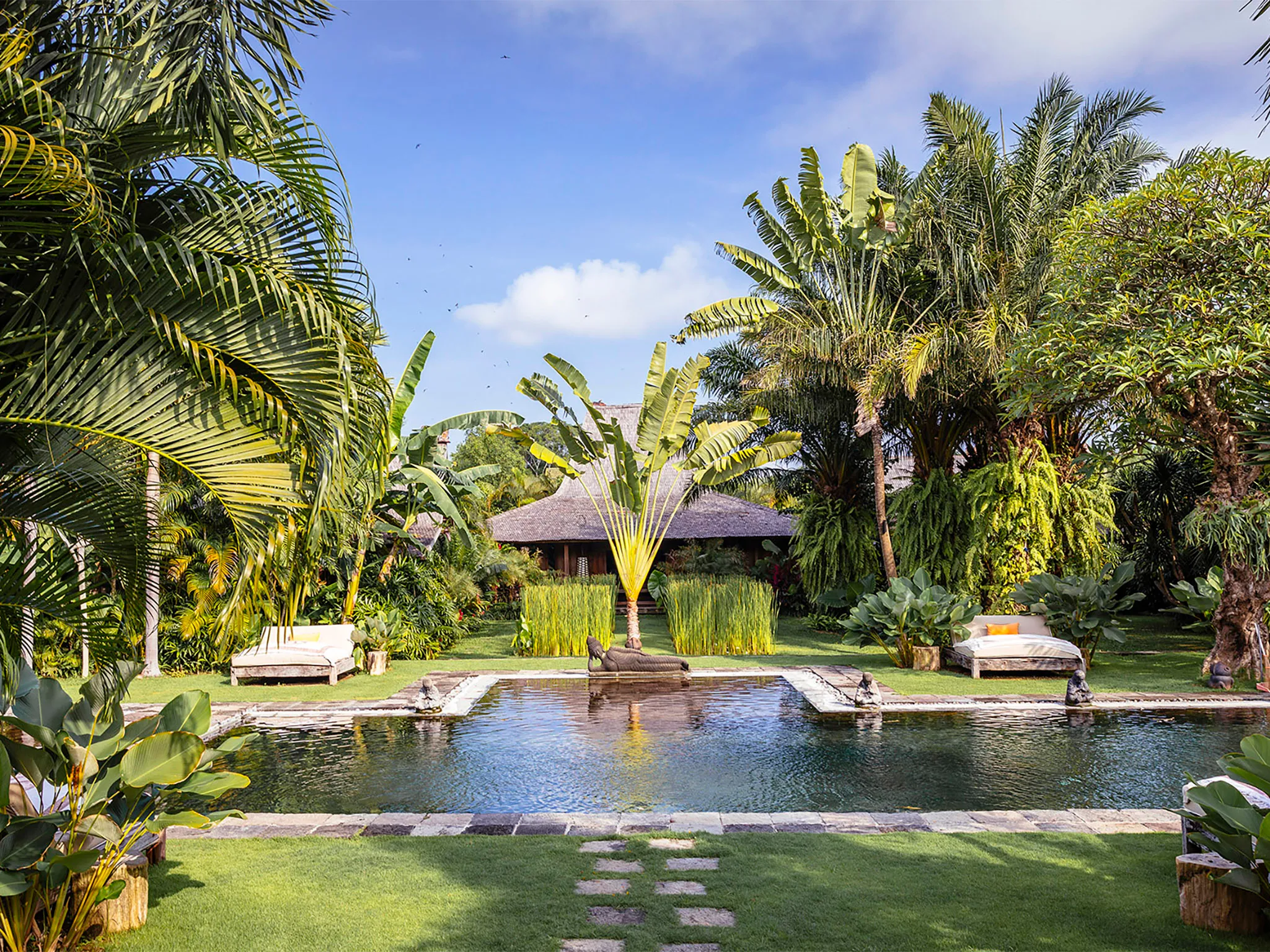 Villa Zelie - Magnificent pool and garden setting