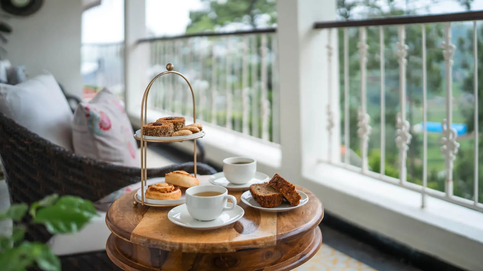 Balcony with Tea garden views | Villa Aikyam