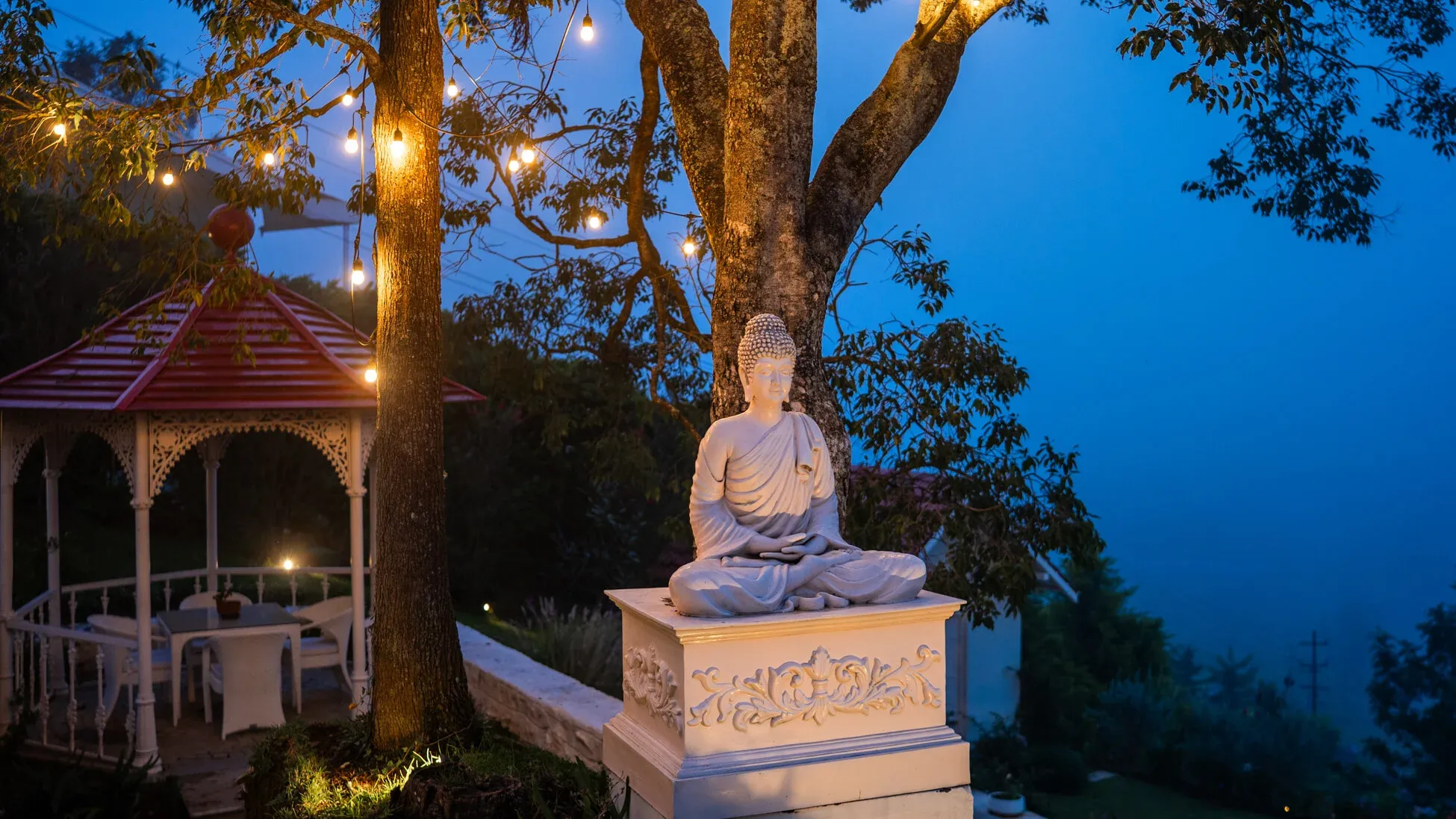 Evening Facade | Private villa | Villa Aikyam