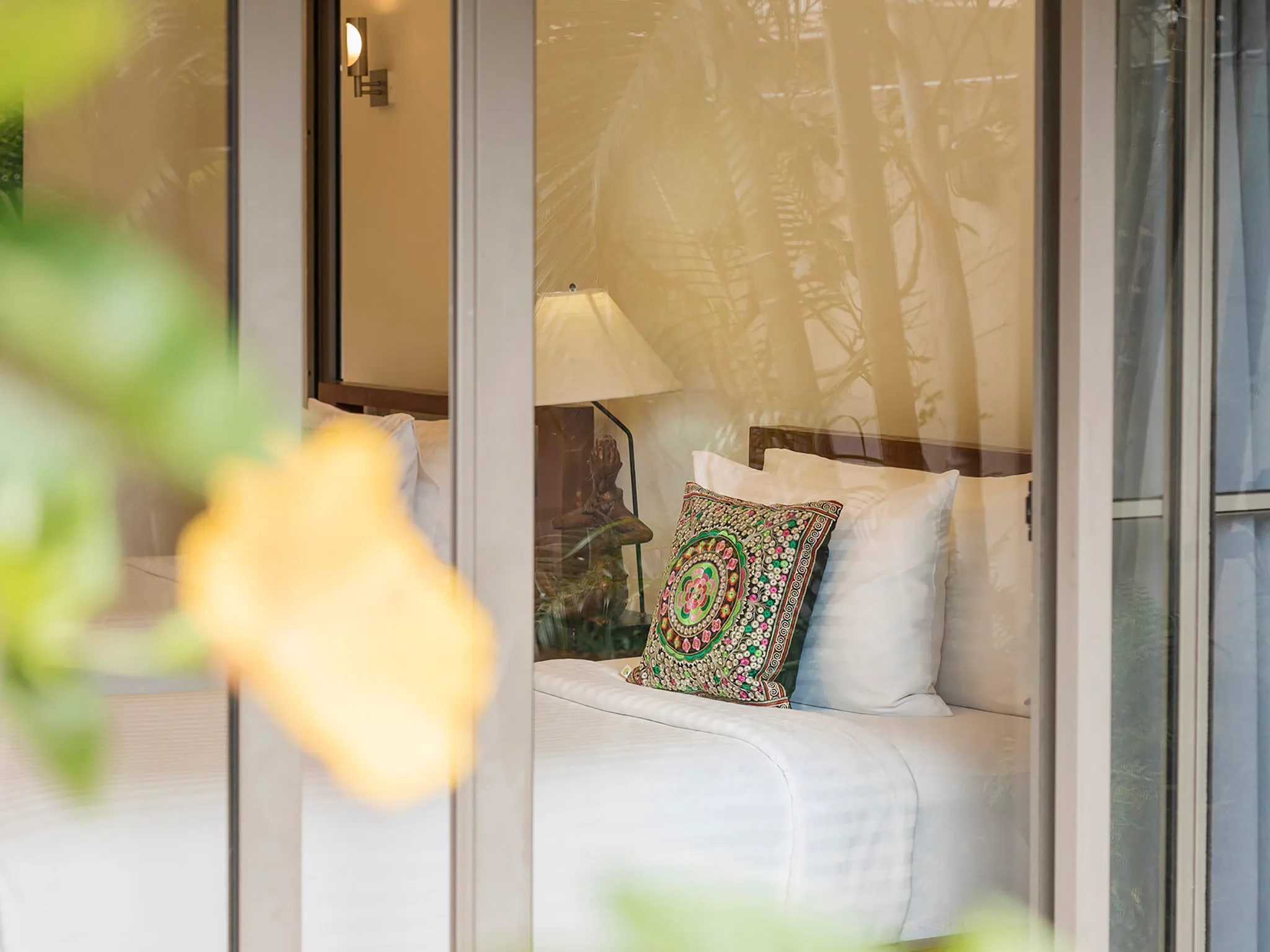 Akuvara - Guest bedroom 3 as seen from garden