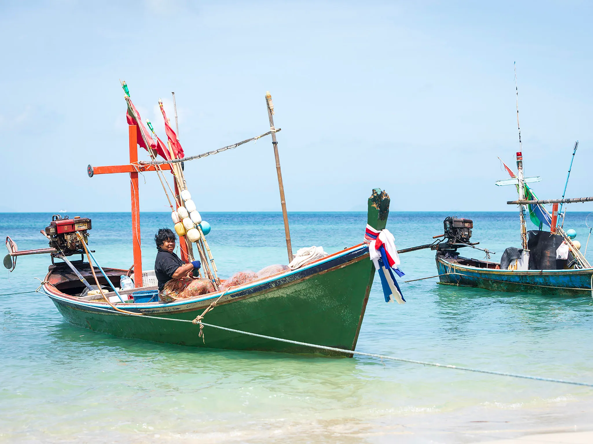 Akuvara - Local fisherman boat near the villa