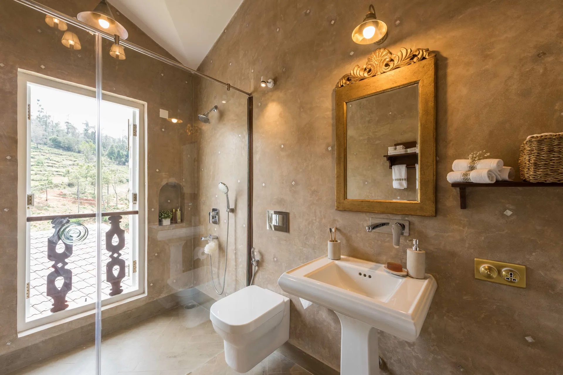 Albany Cottage - Bathroom 1