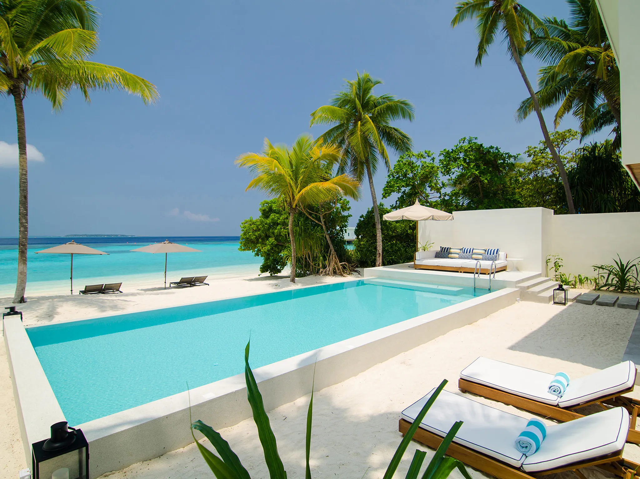 4 Bedroom Villa Residences - Incredible location