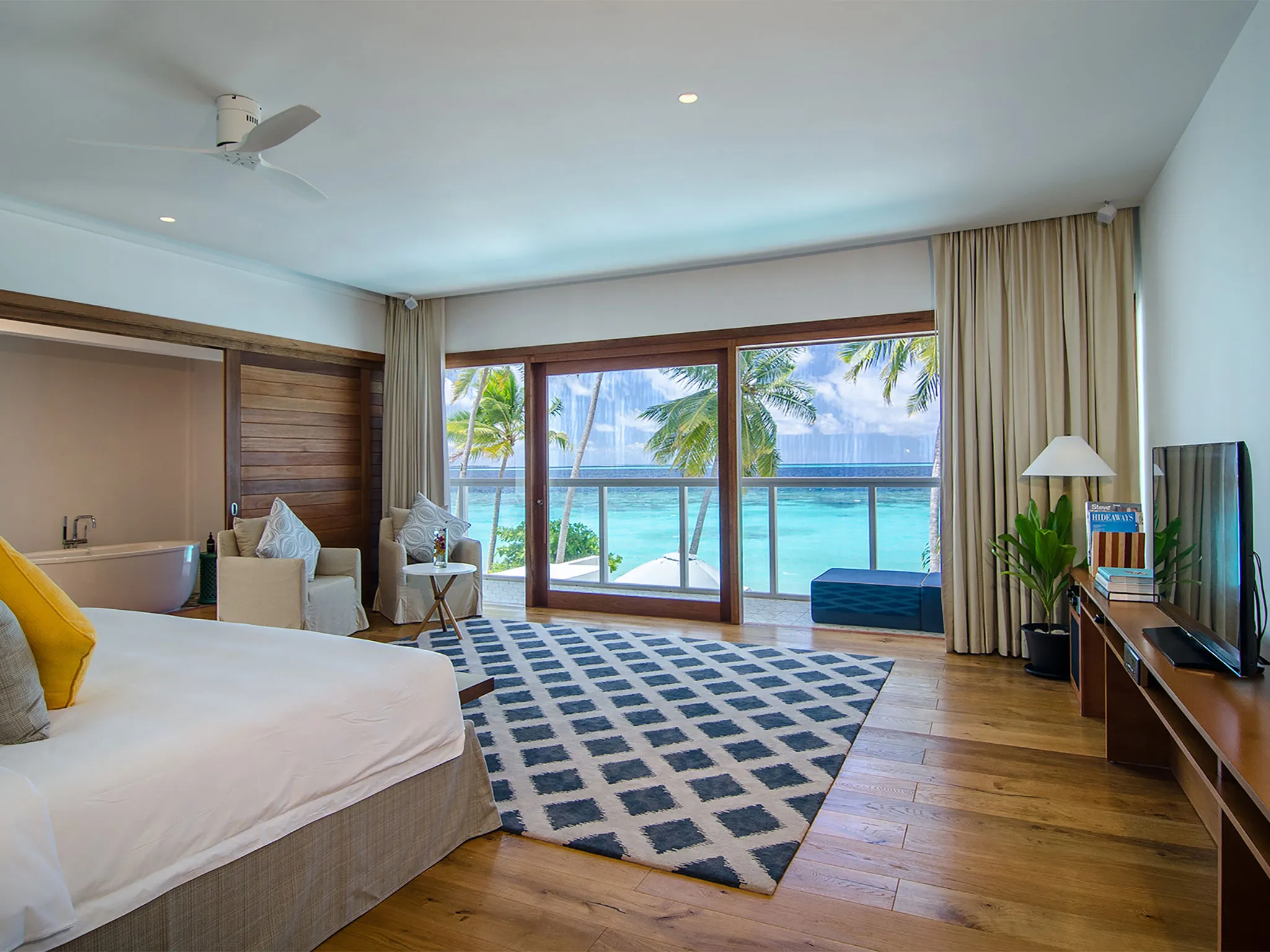 The Great Beach Villa Residence - Guest bedroom luxury