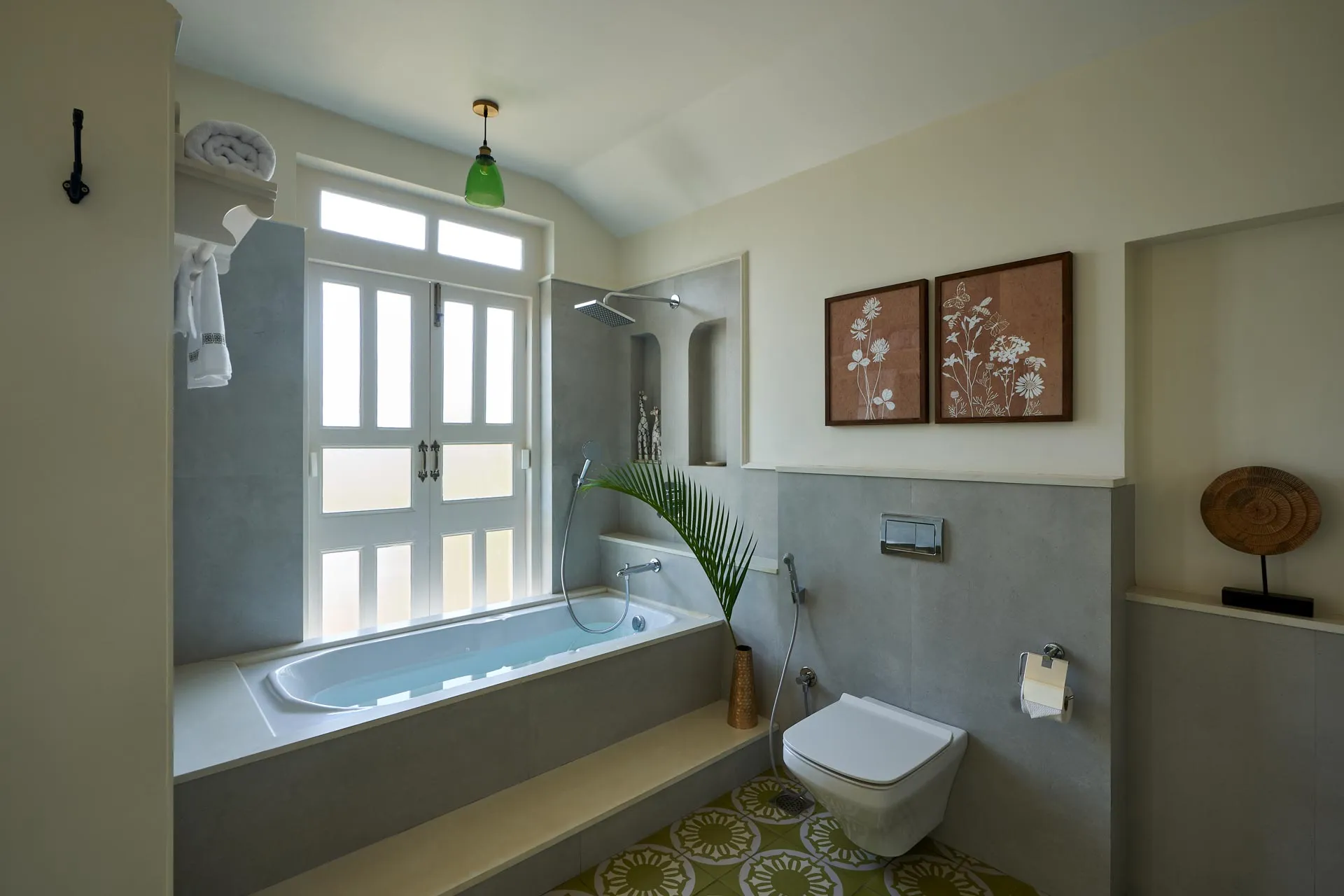 Aurelia Villa E -  Bathroom 3 - Bathtub