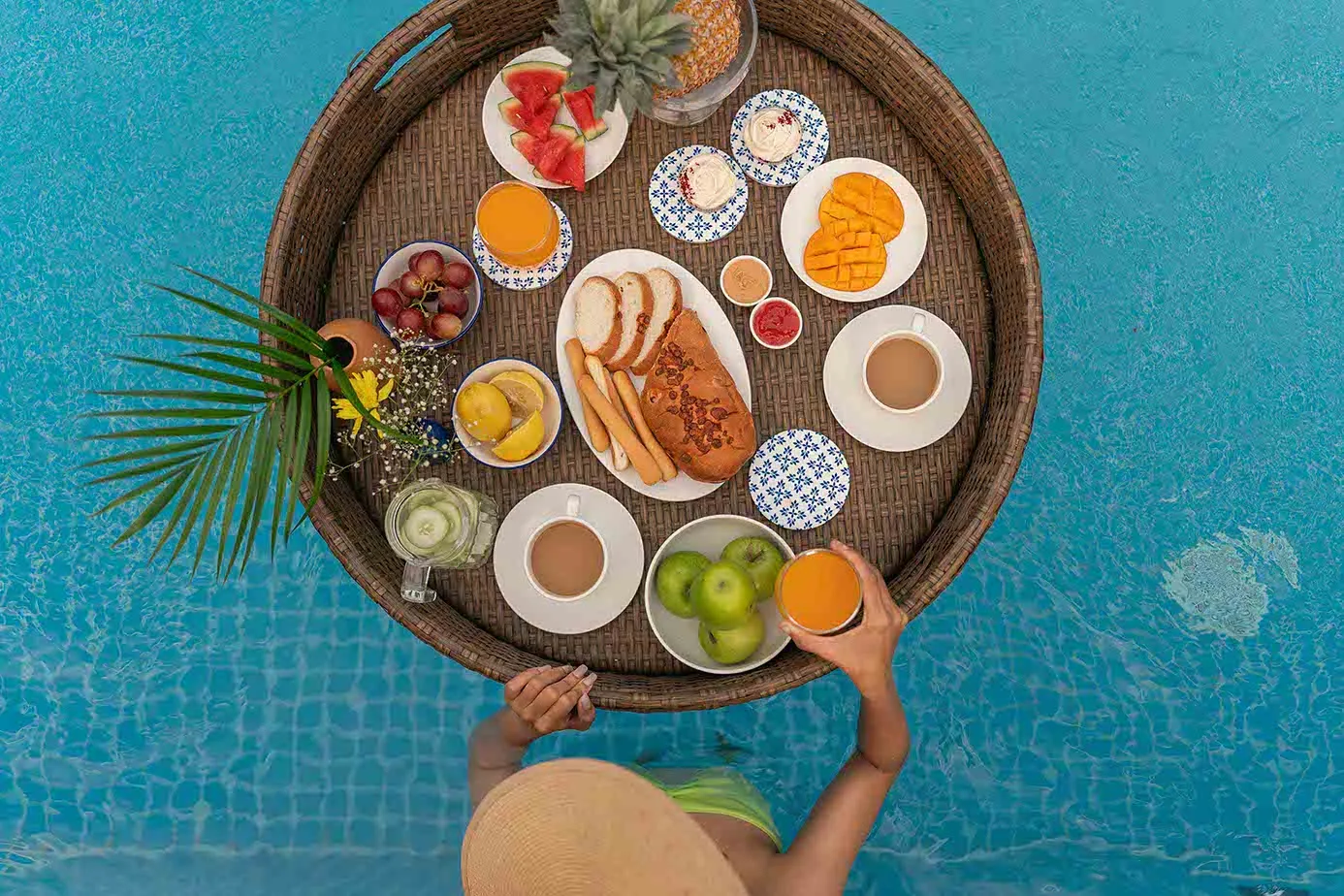 Aurelia Villa F - Floating Breakfast