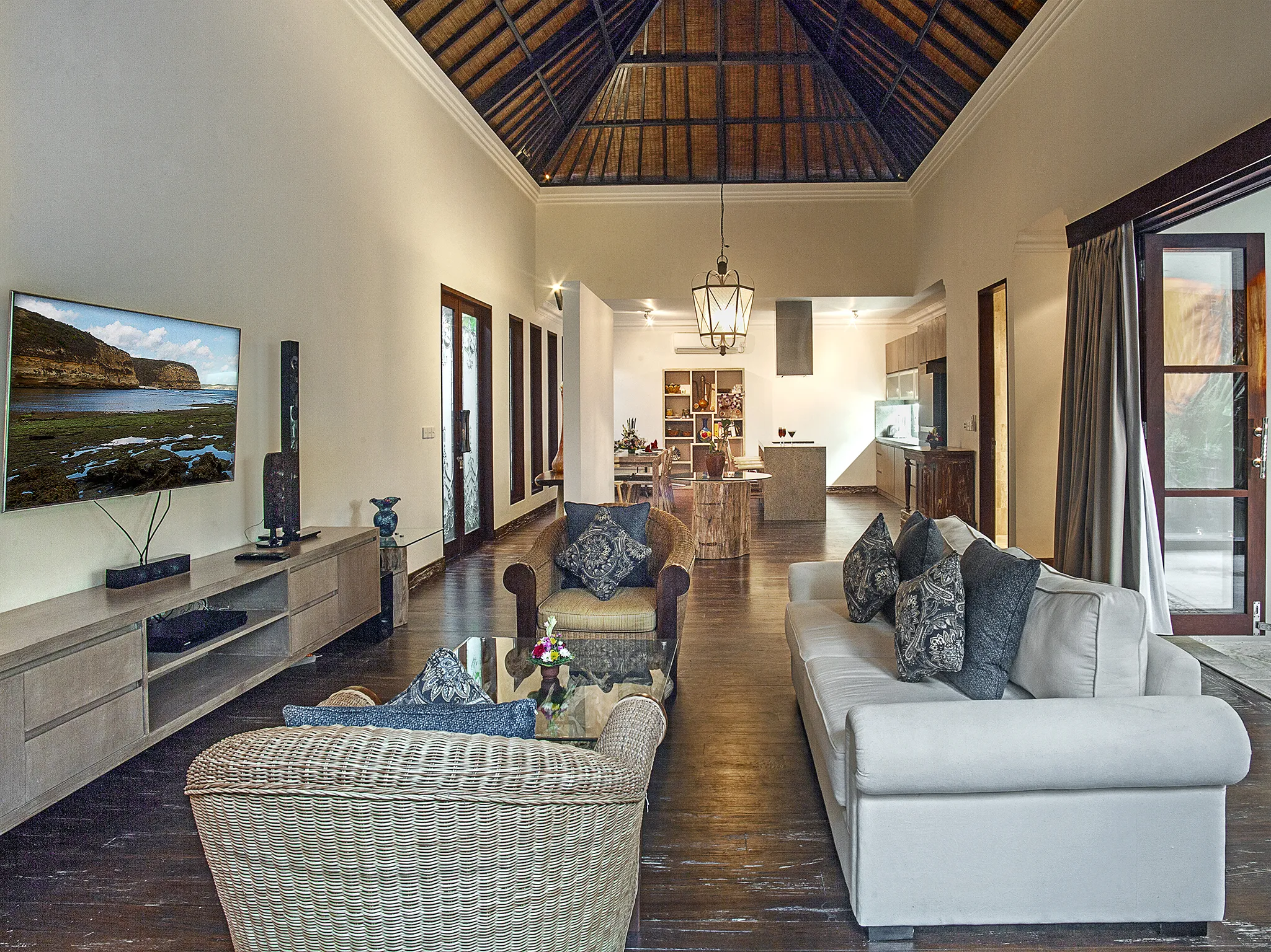 Villa Avalon Annex - Stylish living area