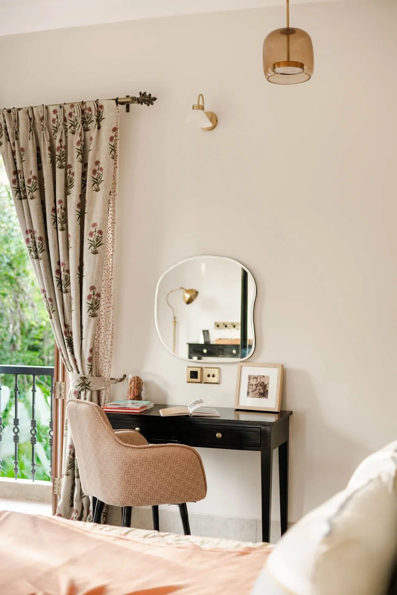 Bedroom with Study | Luxury Rentals - Calisto Villa B by Lohono Stays