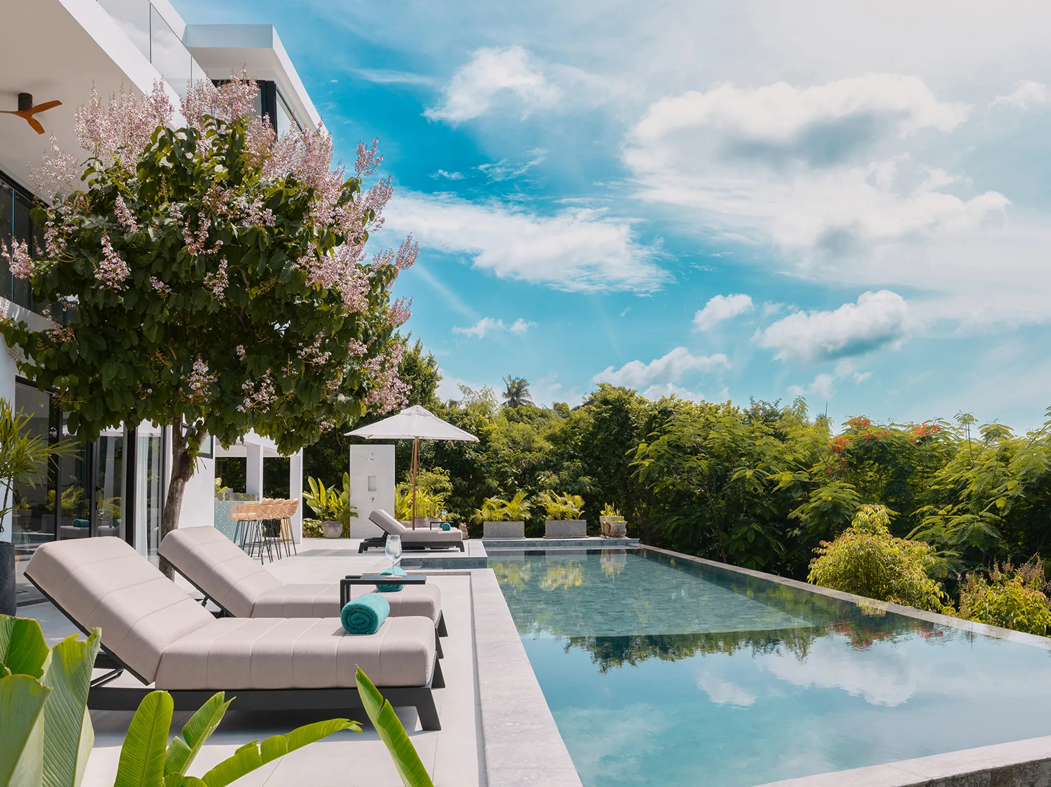Casa Alma - Pool area