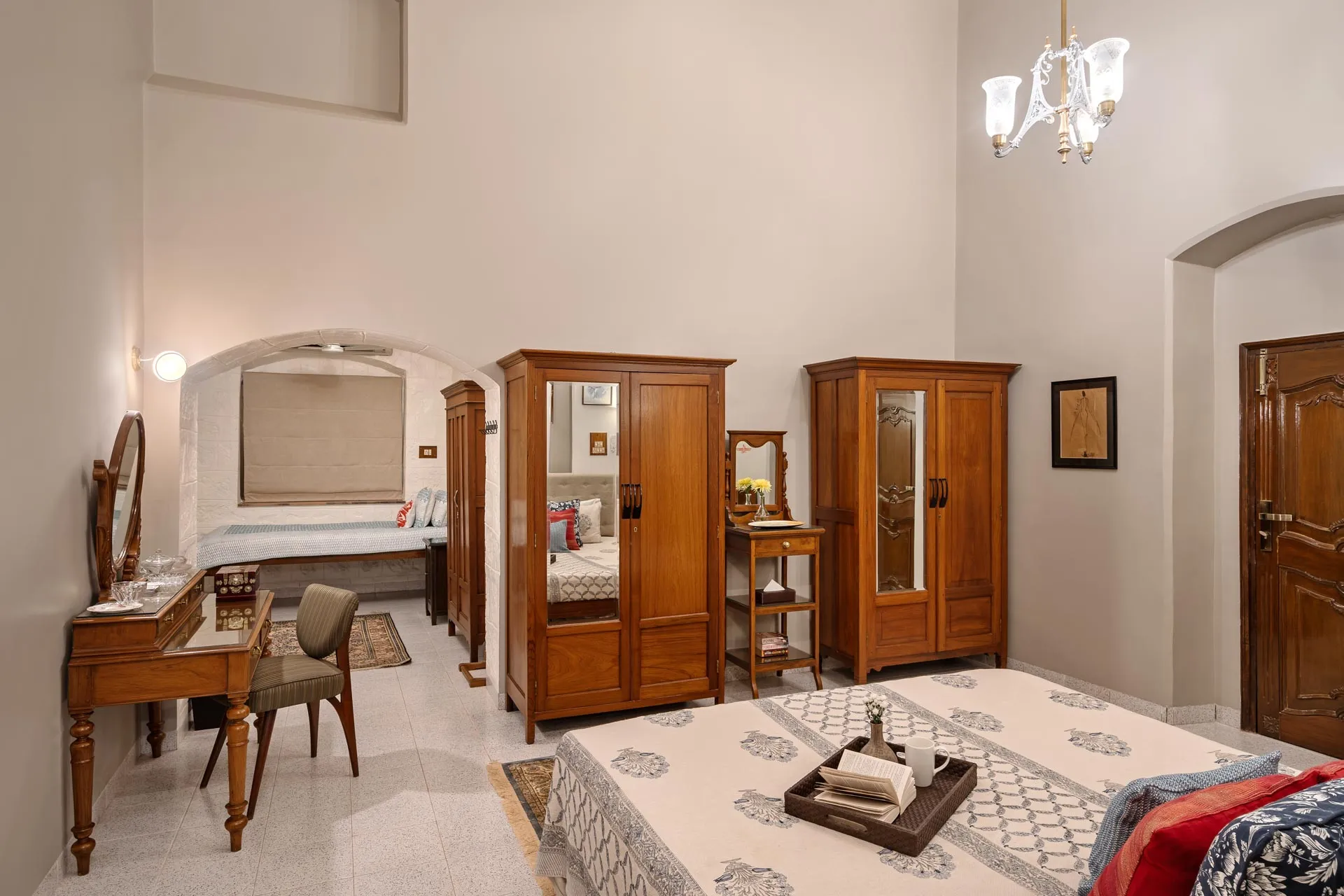 Dulwich Estate - Spacious Bedroom