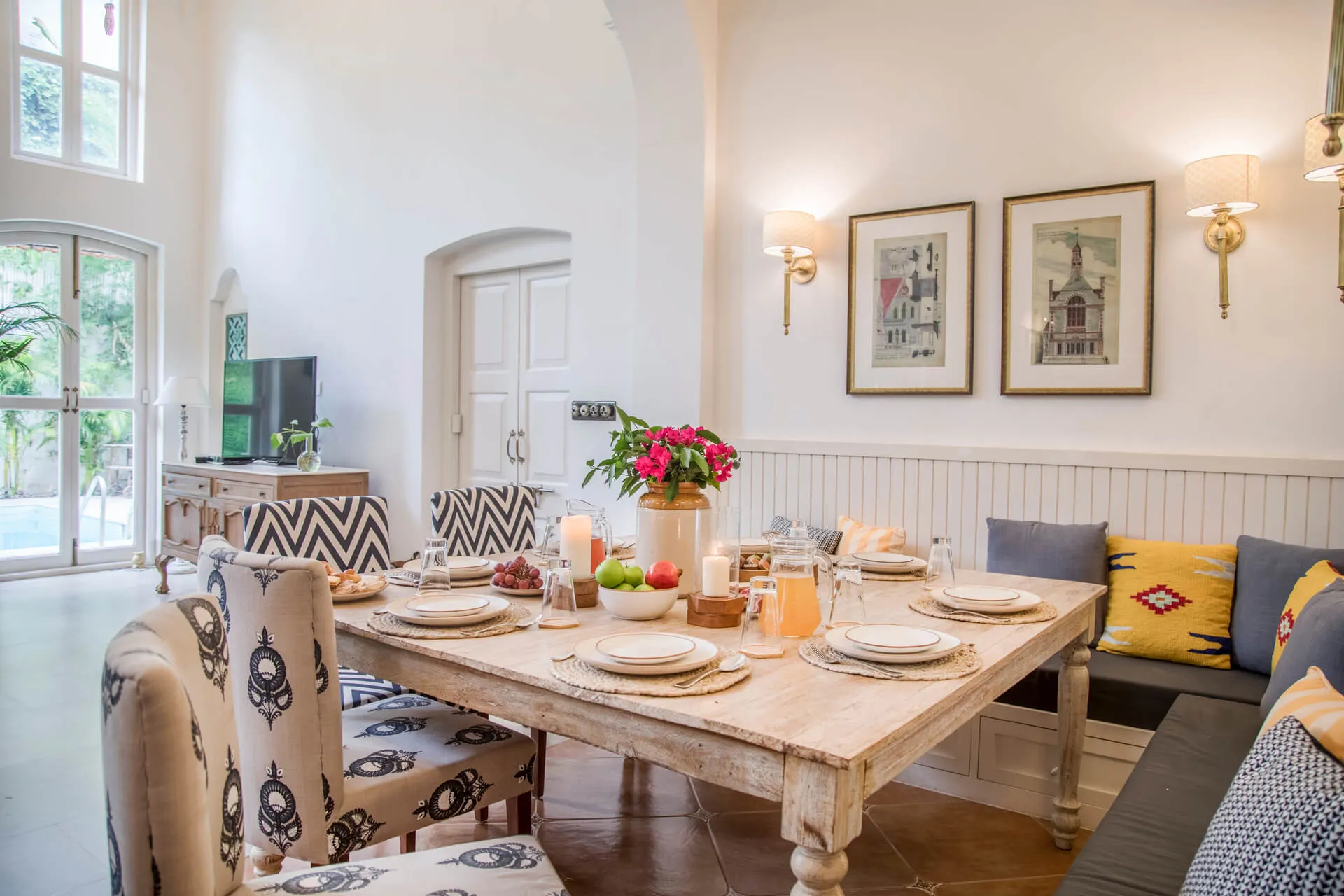 Fonteira Villa H - Dining Table