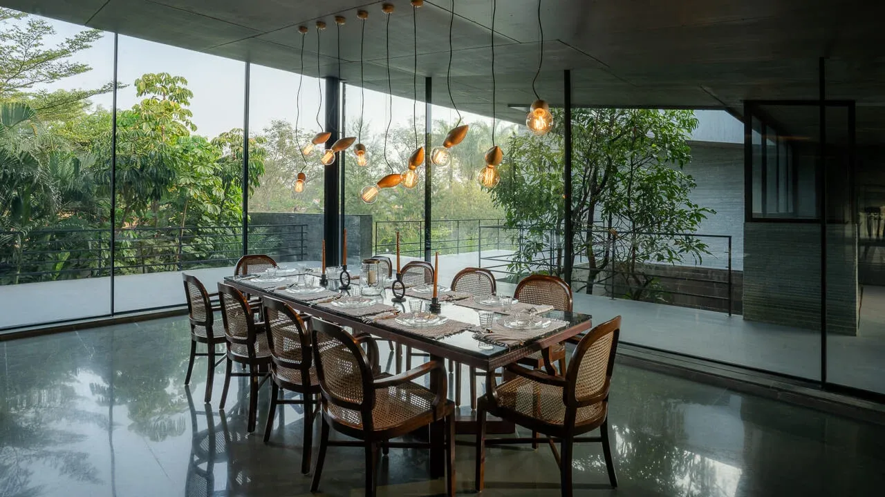 Big Dinning Area | Gomati by Lohono Stays