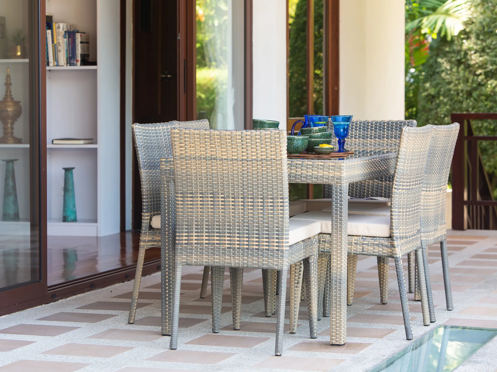 Infinity View - Alfresco dining