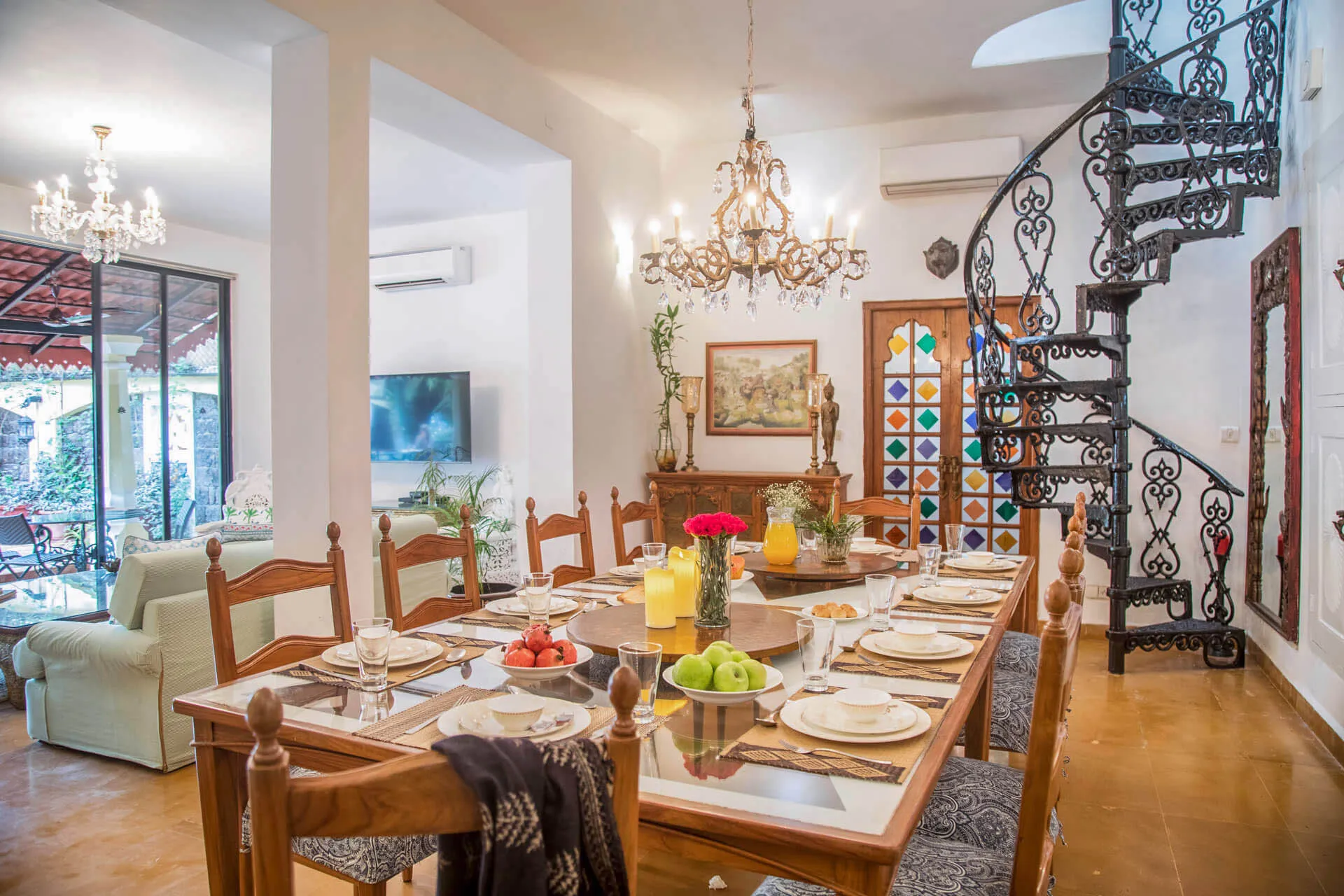 Ishavilas - Dining Table