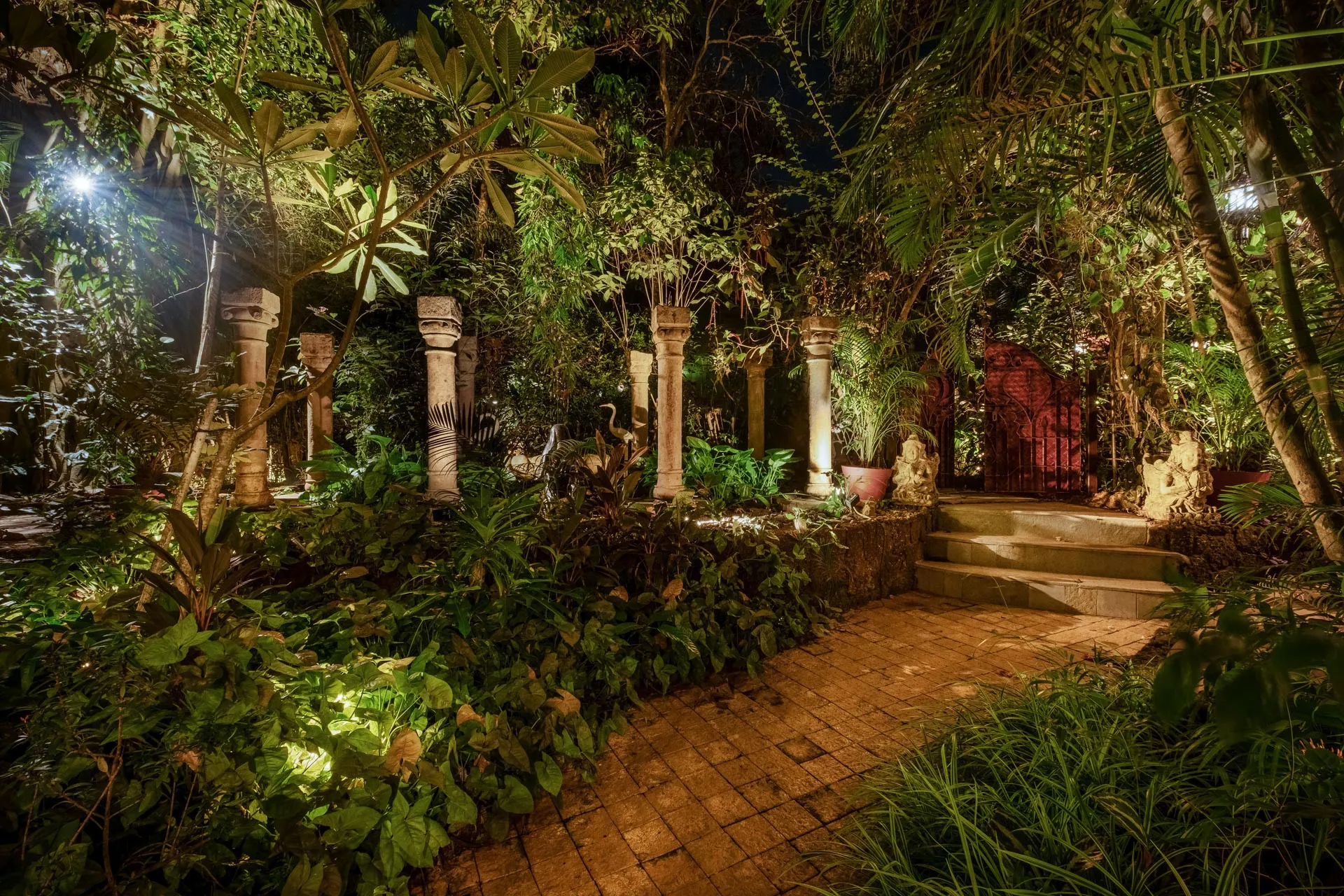Ishavilas - Garden Passage
