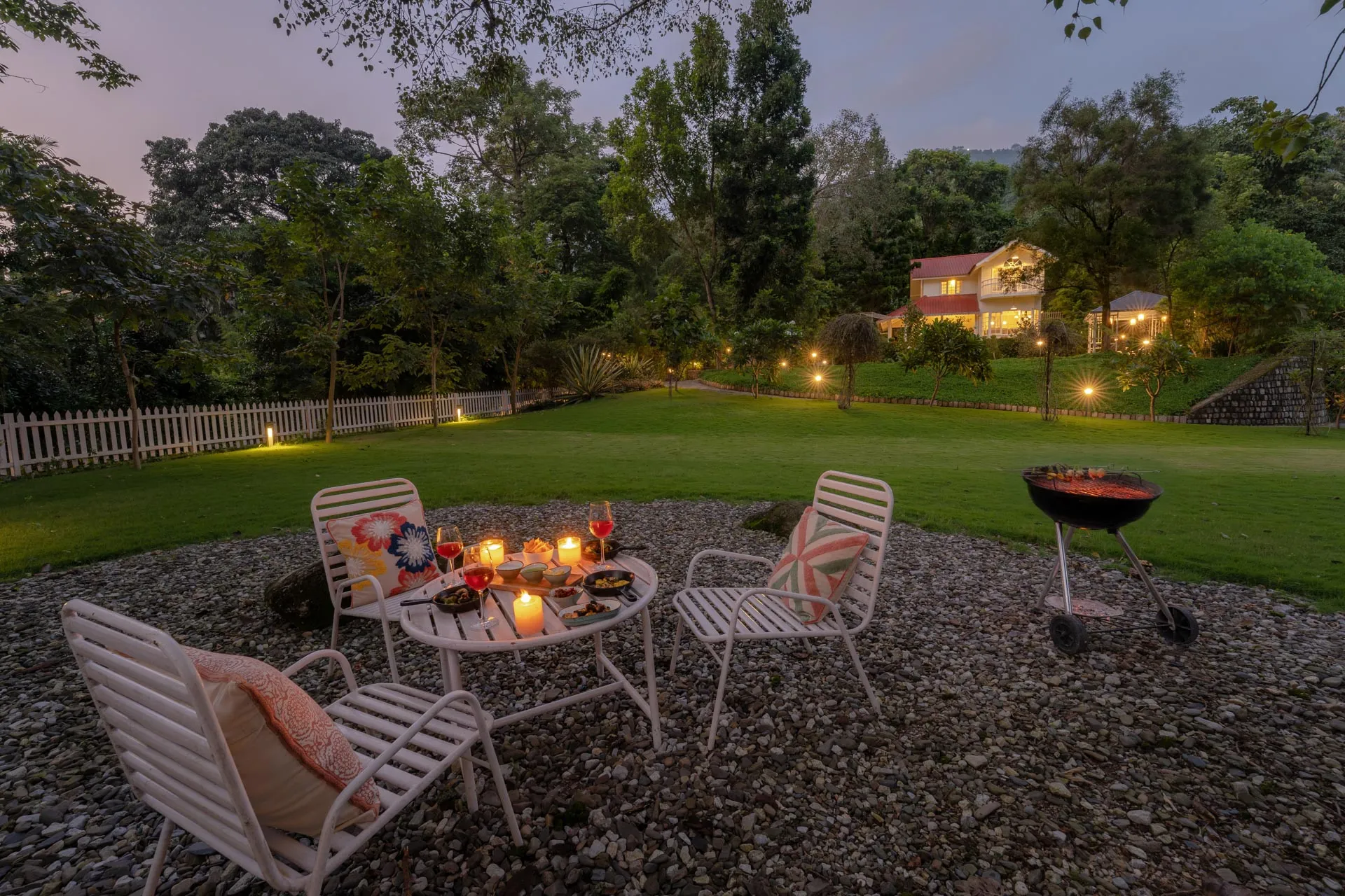 Ivy Cottage - BBQ setup