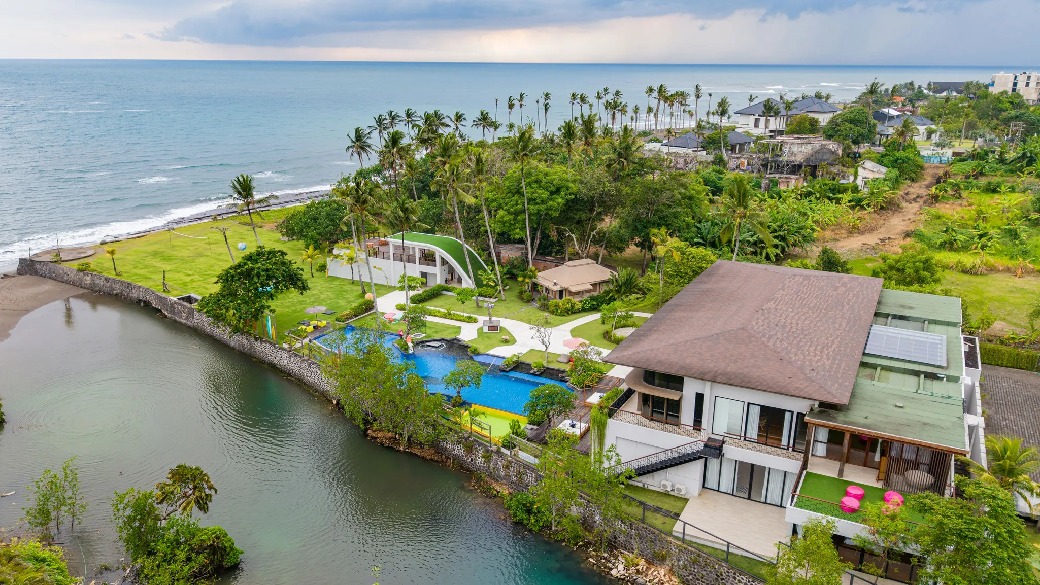 Elite Havens - Kiss Bali Beach Residence - Bali -  Indonesia - Expansive property area- blue