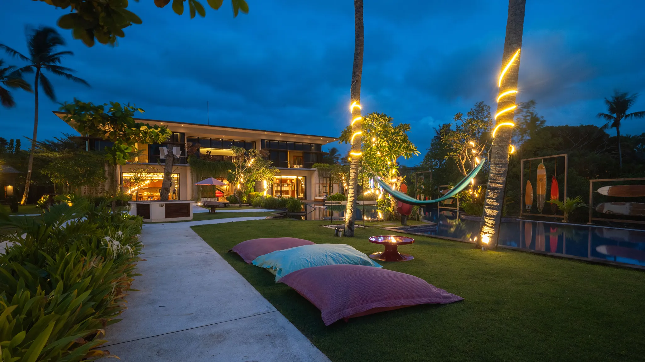 Elite Havens - Kiss Bali Beach Residence - Bali -  Indonesia - Romantic villa at dusk