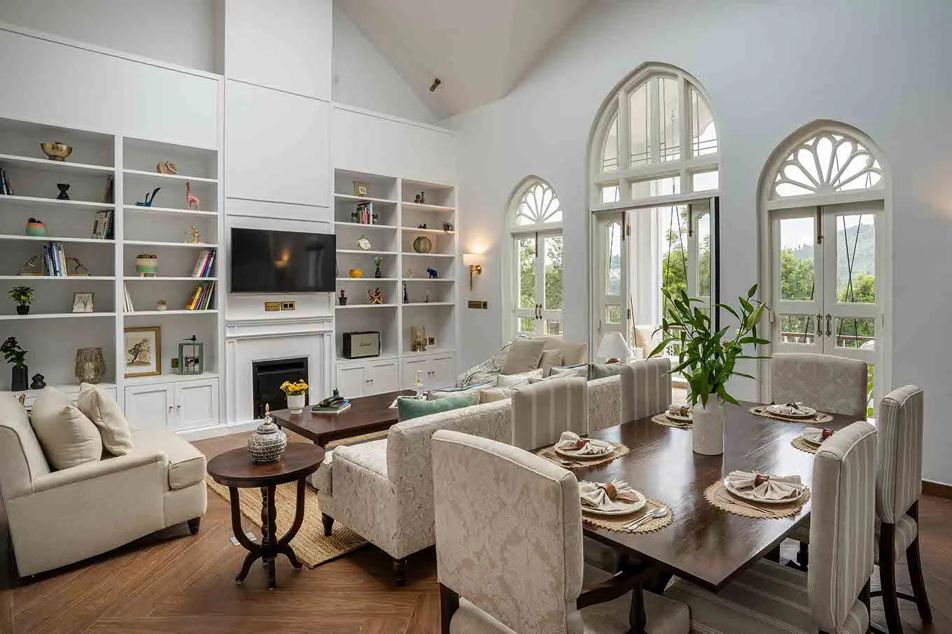 Landsdowne - Living and Dining Area
