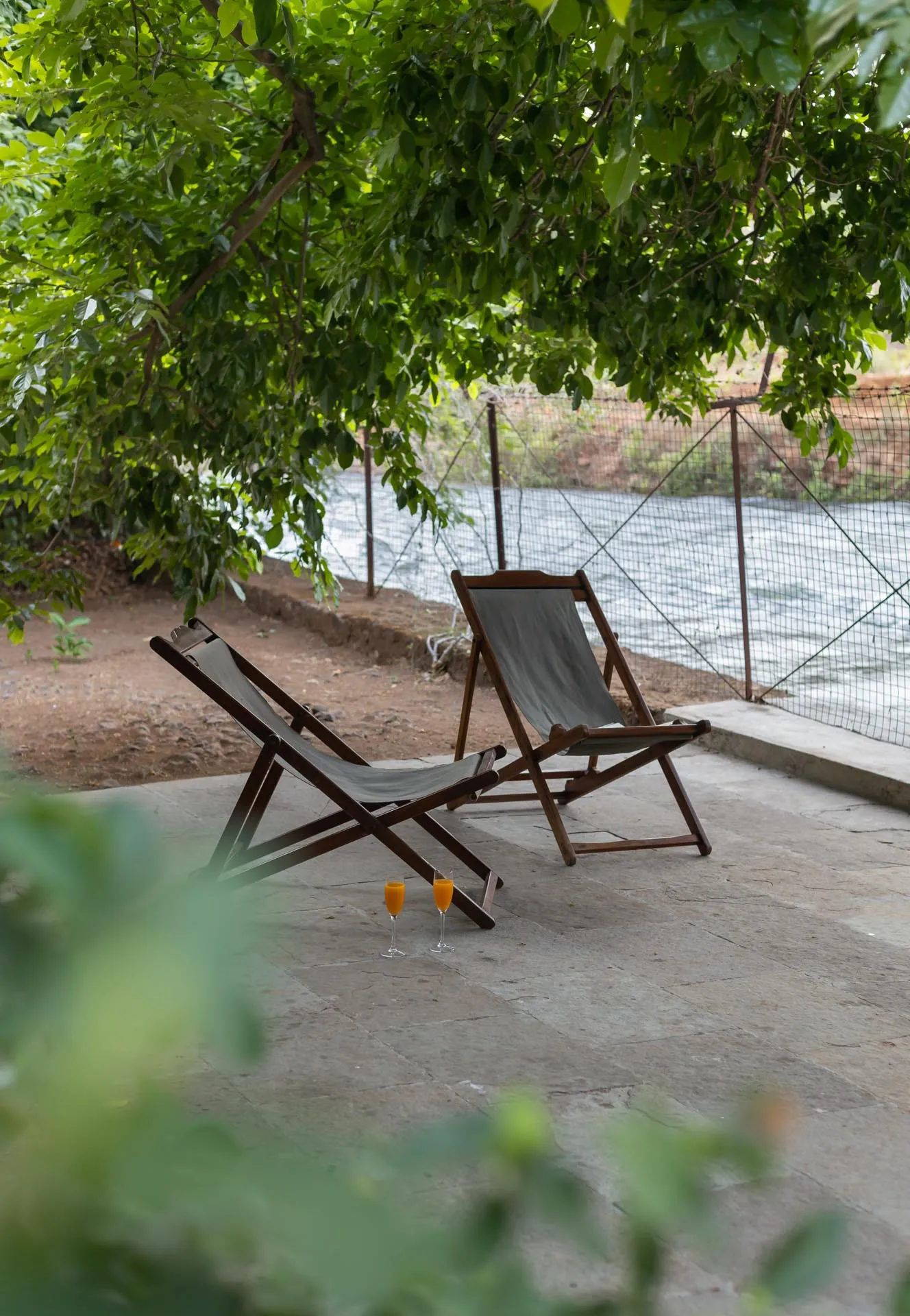Maharajah House -  Riverside seating