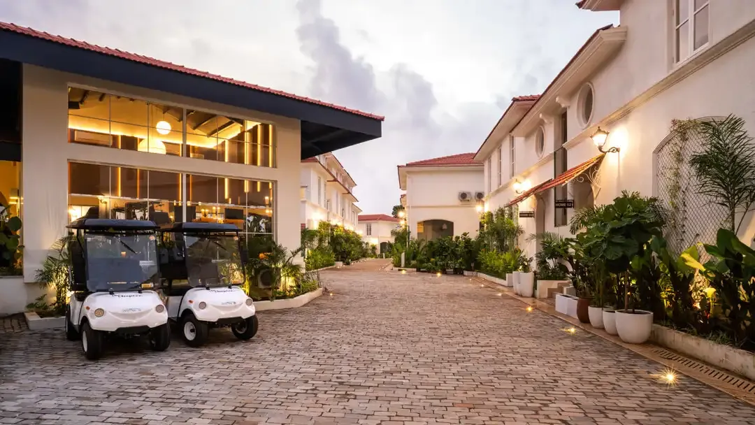 Cart Service | Moira Villa 12