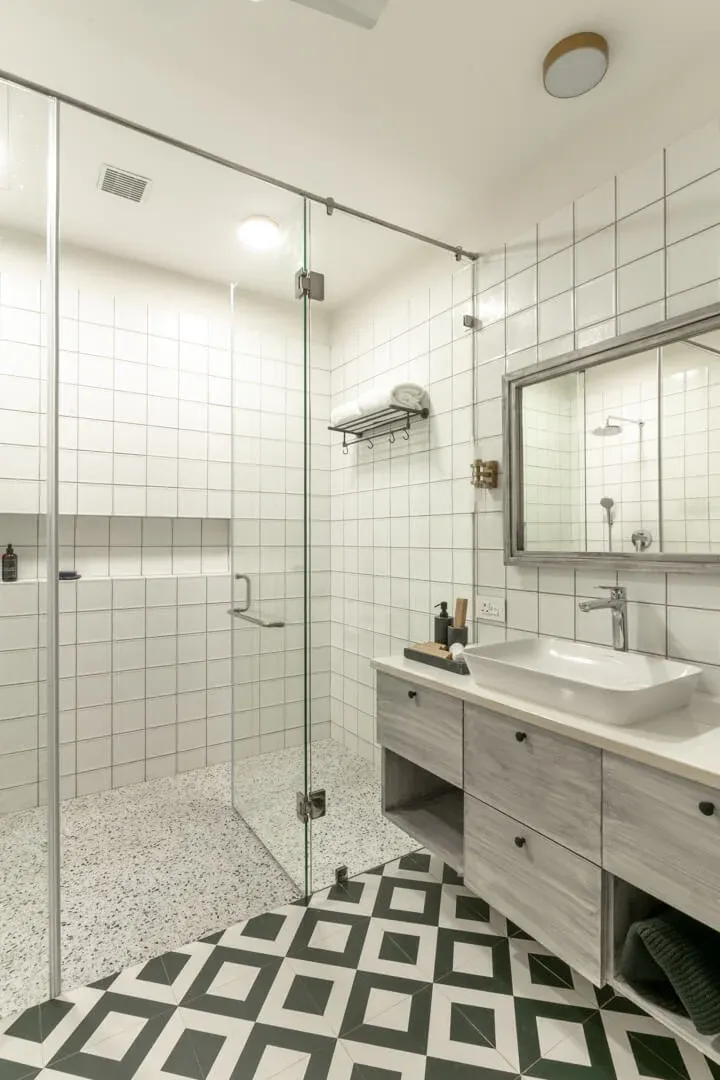 Luxury Bathroom | Moira Villa 4